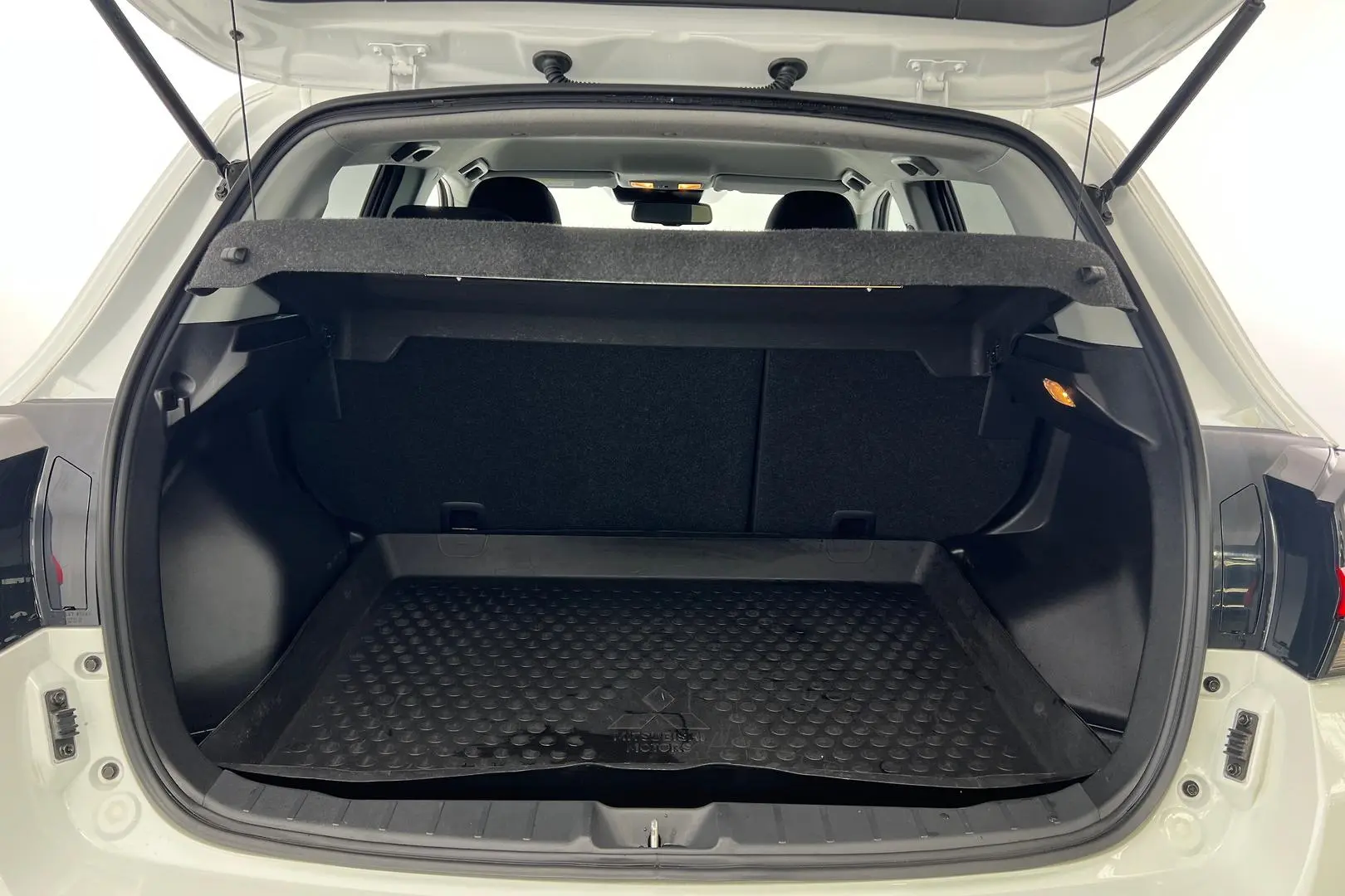 2020 Mitsubishi ASX Gallery Image 9