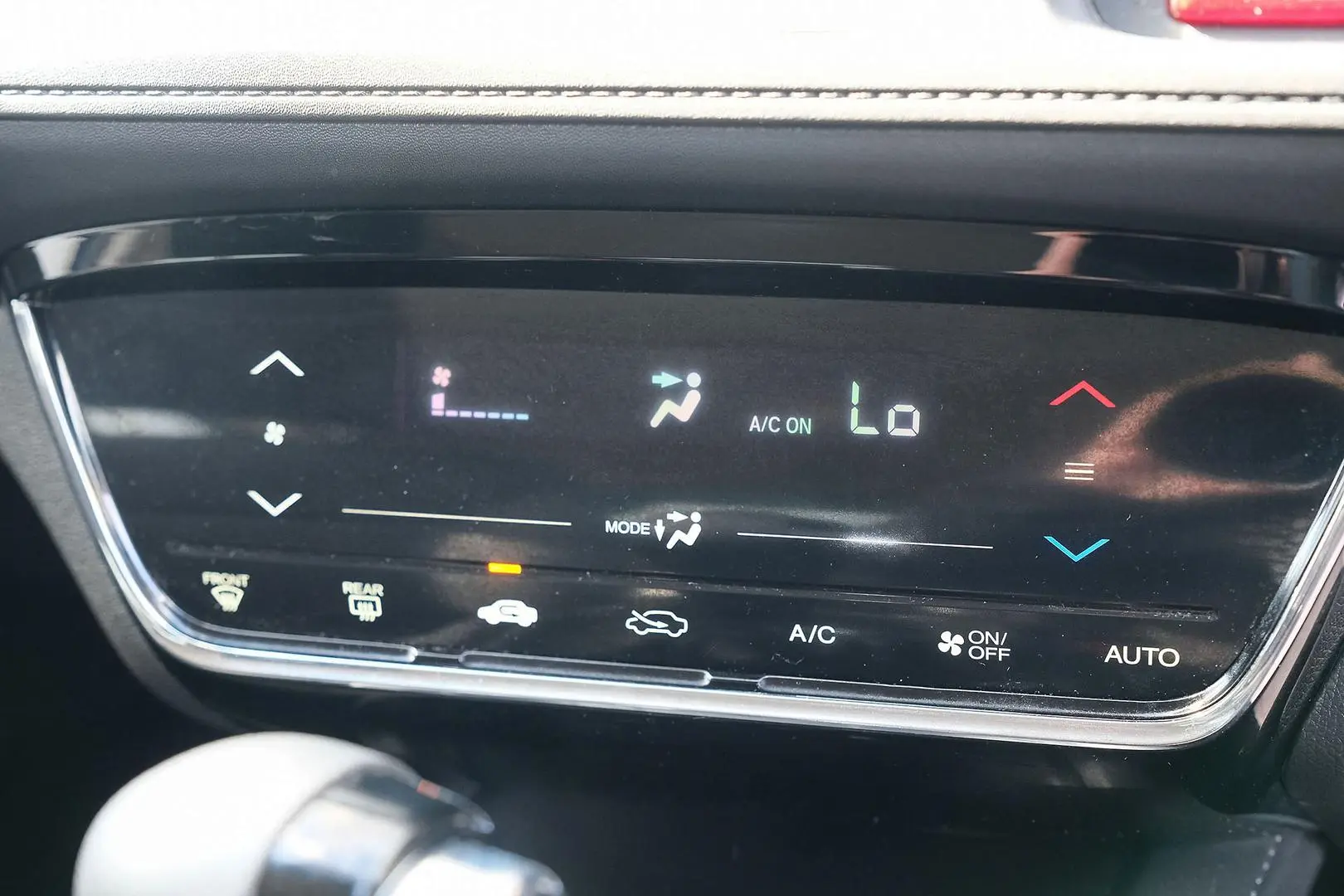 2018 Honda HR-V Gallery Image 18