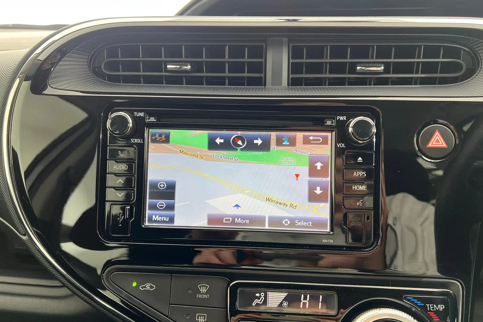 2018 Toyota Prius C Gallery Image 23