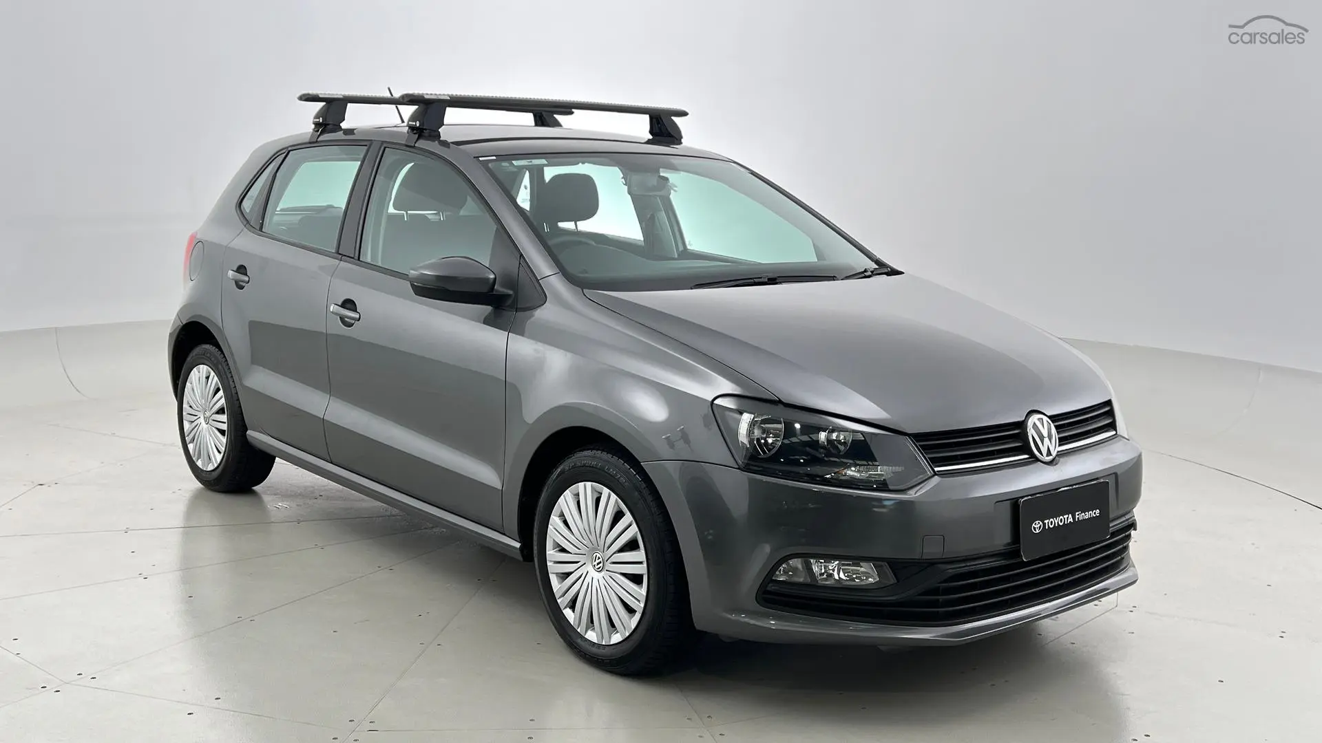 2015 Volkswagen Polo Image 1