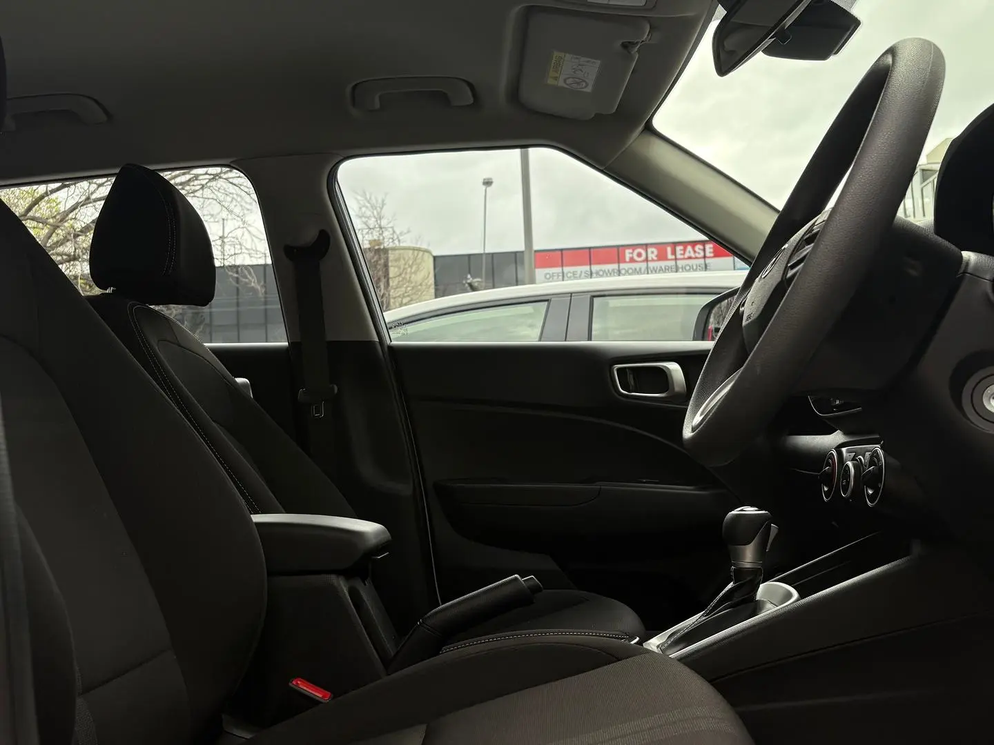2022 Hyundai Venue Gallery Image 11