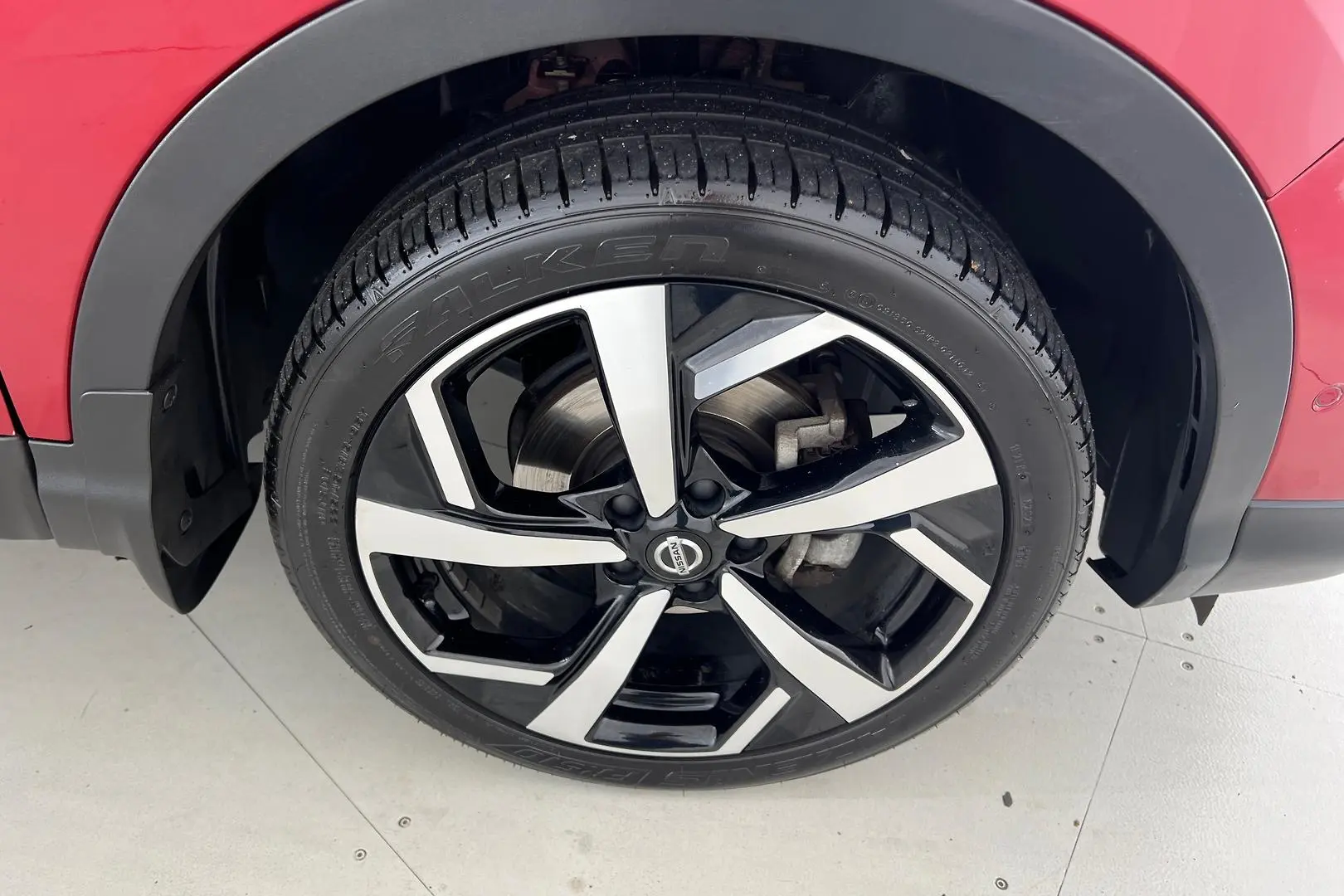 2020 Nissan QASHQAI Gallery Image 13
