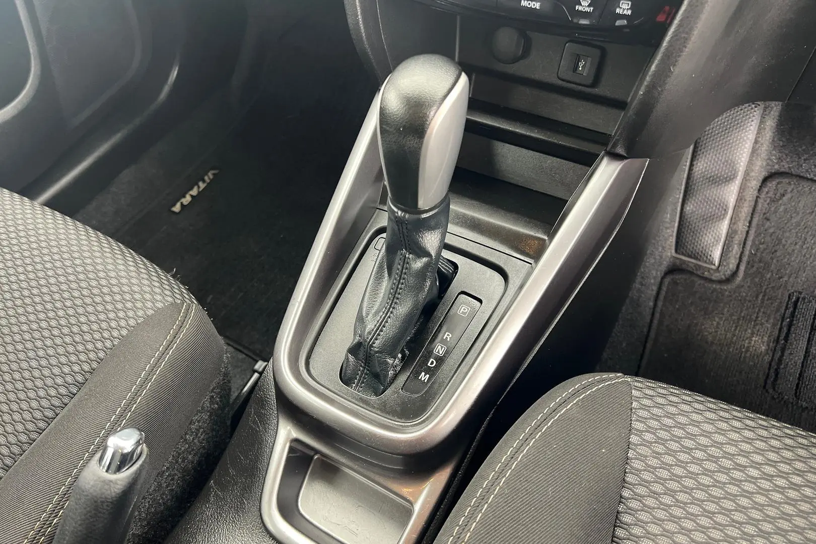 2020 Suzuki Vitara Gallery Image 6