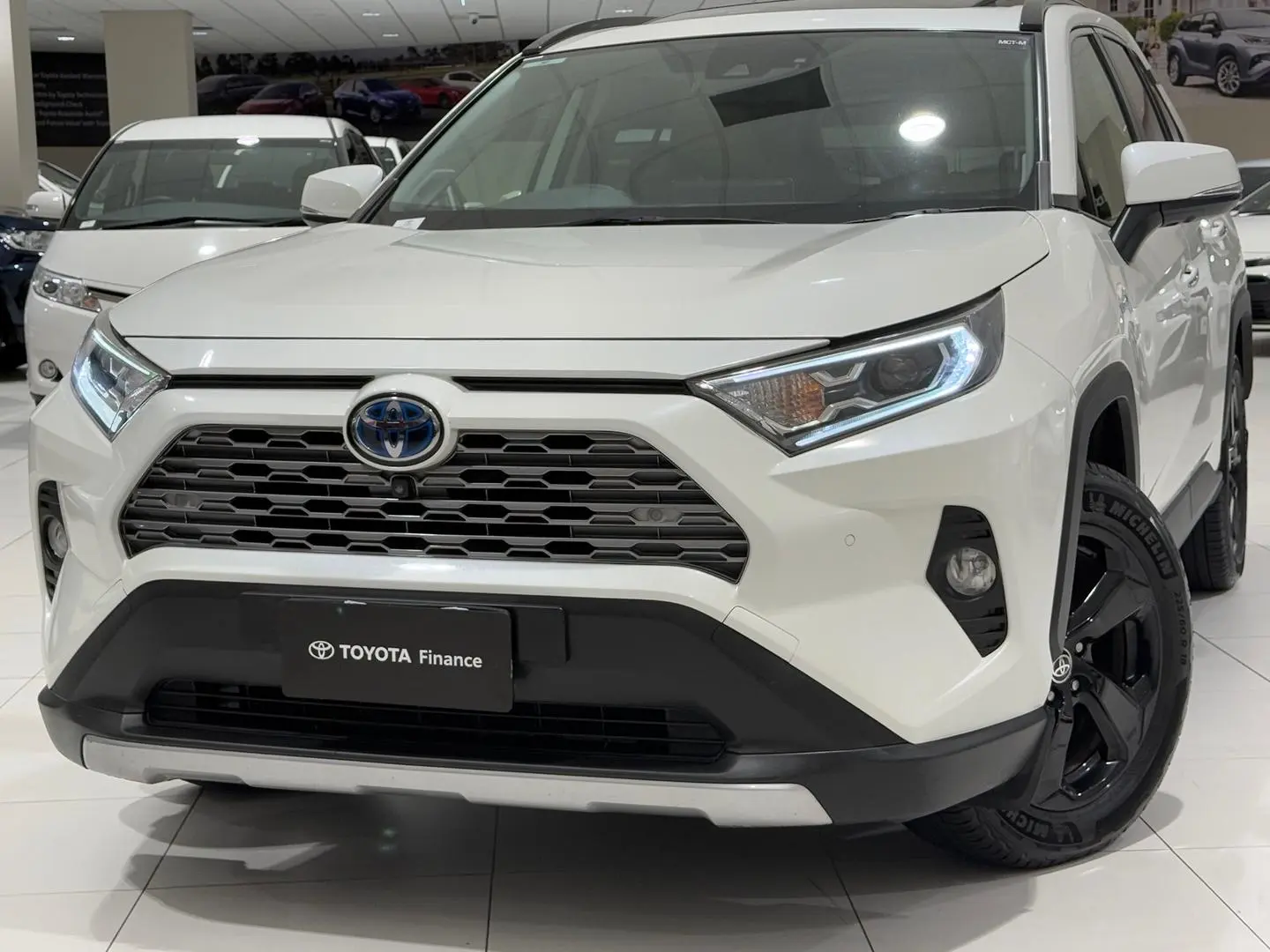 2020 Toyota Rav4 Gallery Image 7