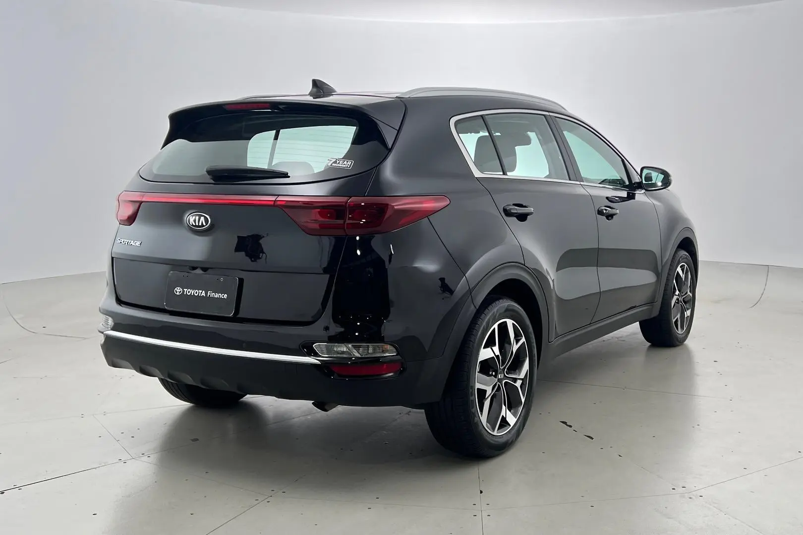 2020 Kia Sportage Gallery Image 4