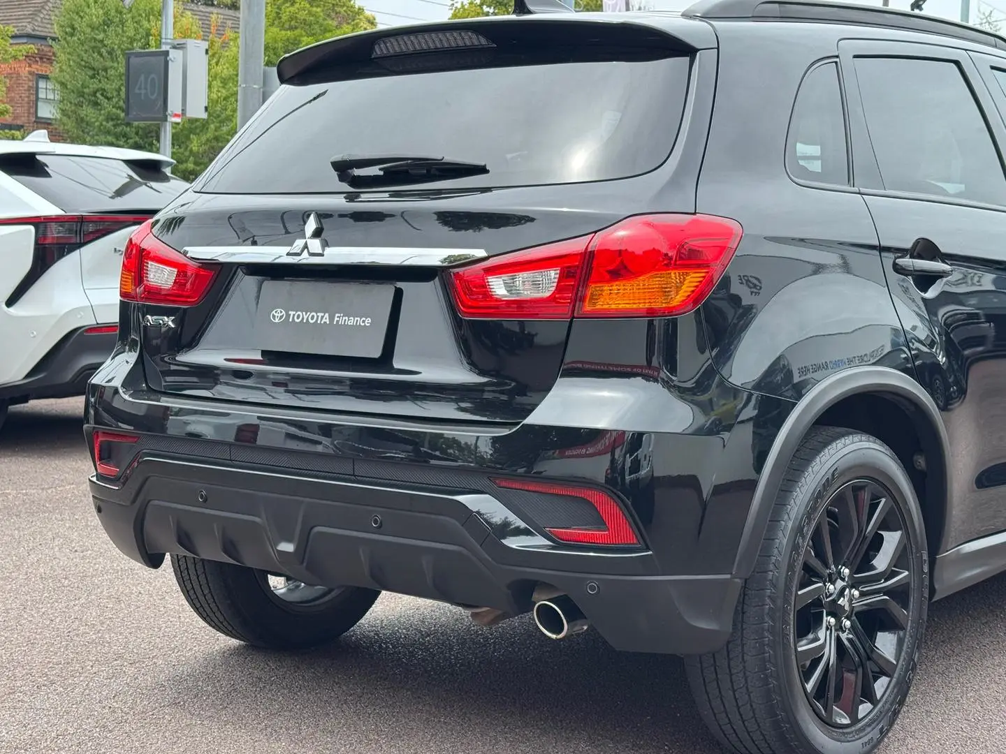 2019 Mitsubishi Asx Gallery Image 5