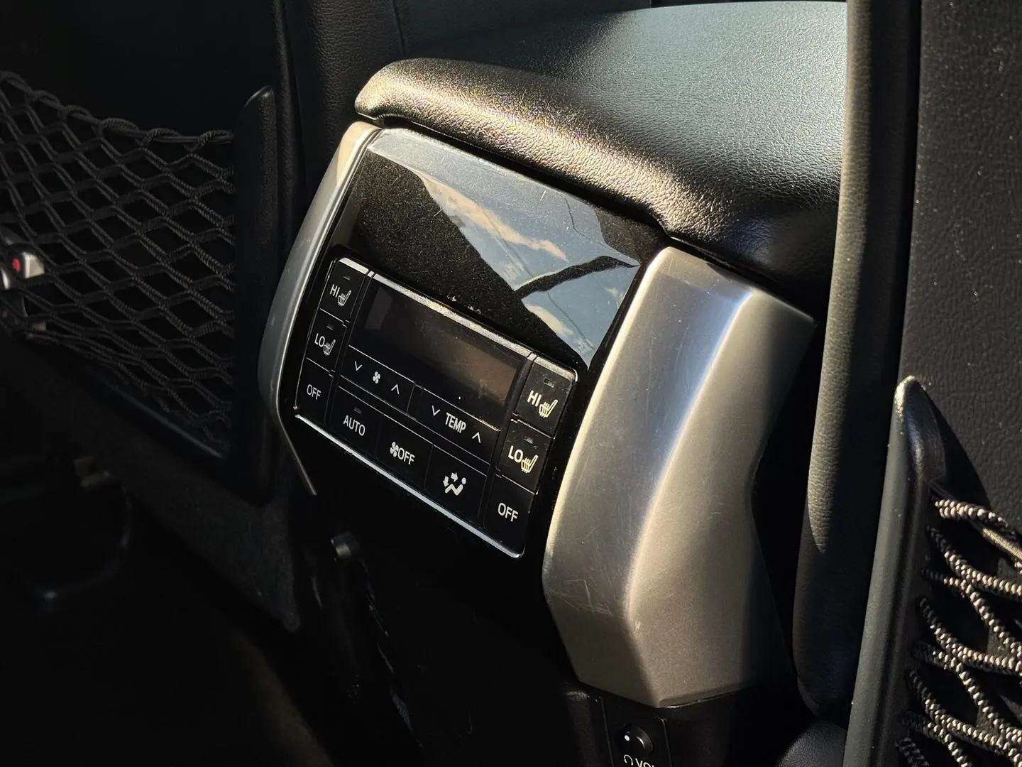 2019 Toyota Landcruiser Prado Gallery Image 21