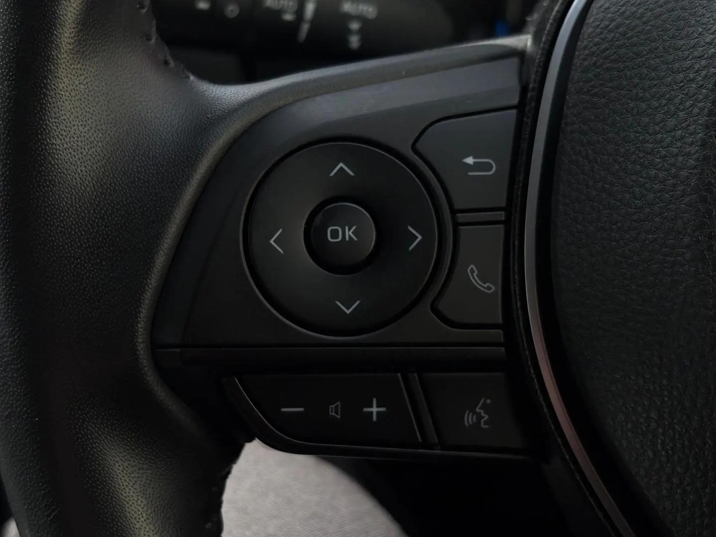 2022 Toyota RAV4 Gallery Image 20