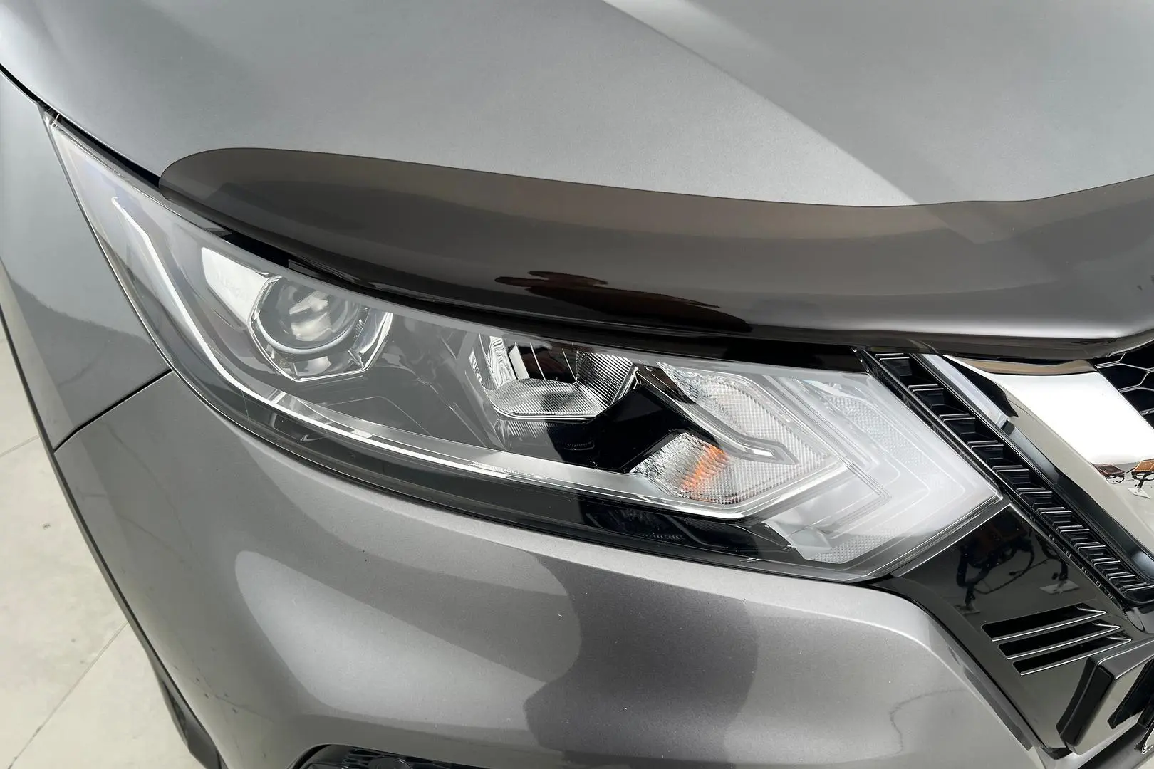 2020 Nissan QASHQAI Gallery Image 2