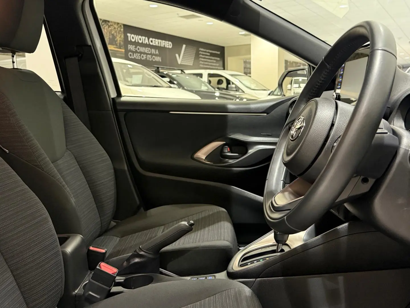2023 Toyota Yaris Gallery Image 11