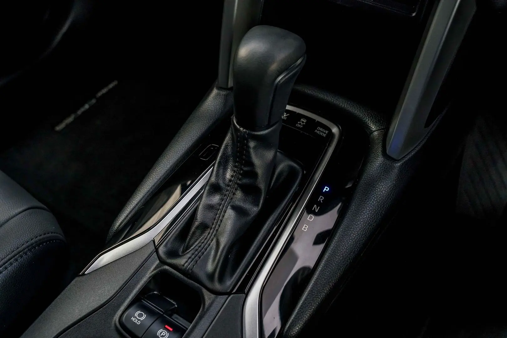 2024 Toyota Corolla Cross Gallery Image 19