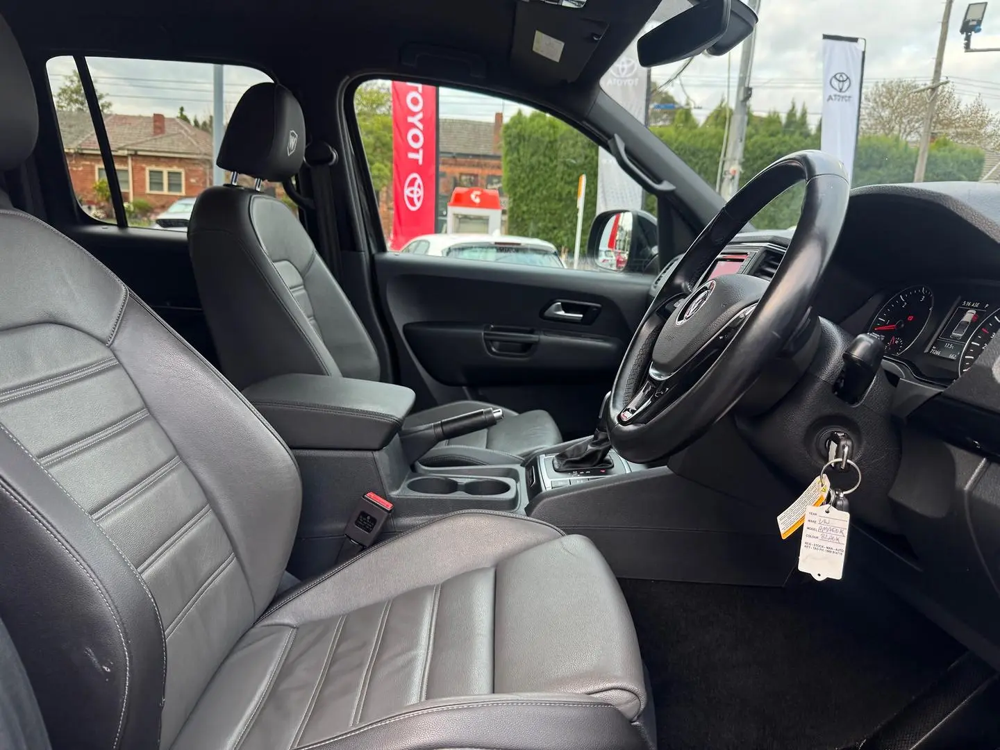 2022 Volkswagen Amarok Gallery Image 12