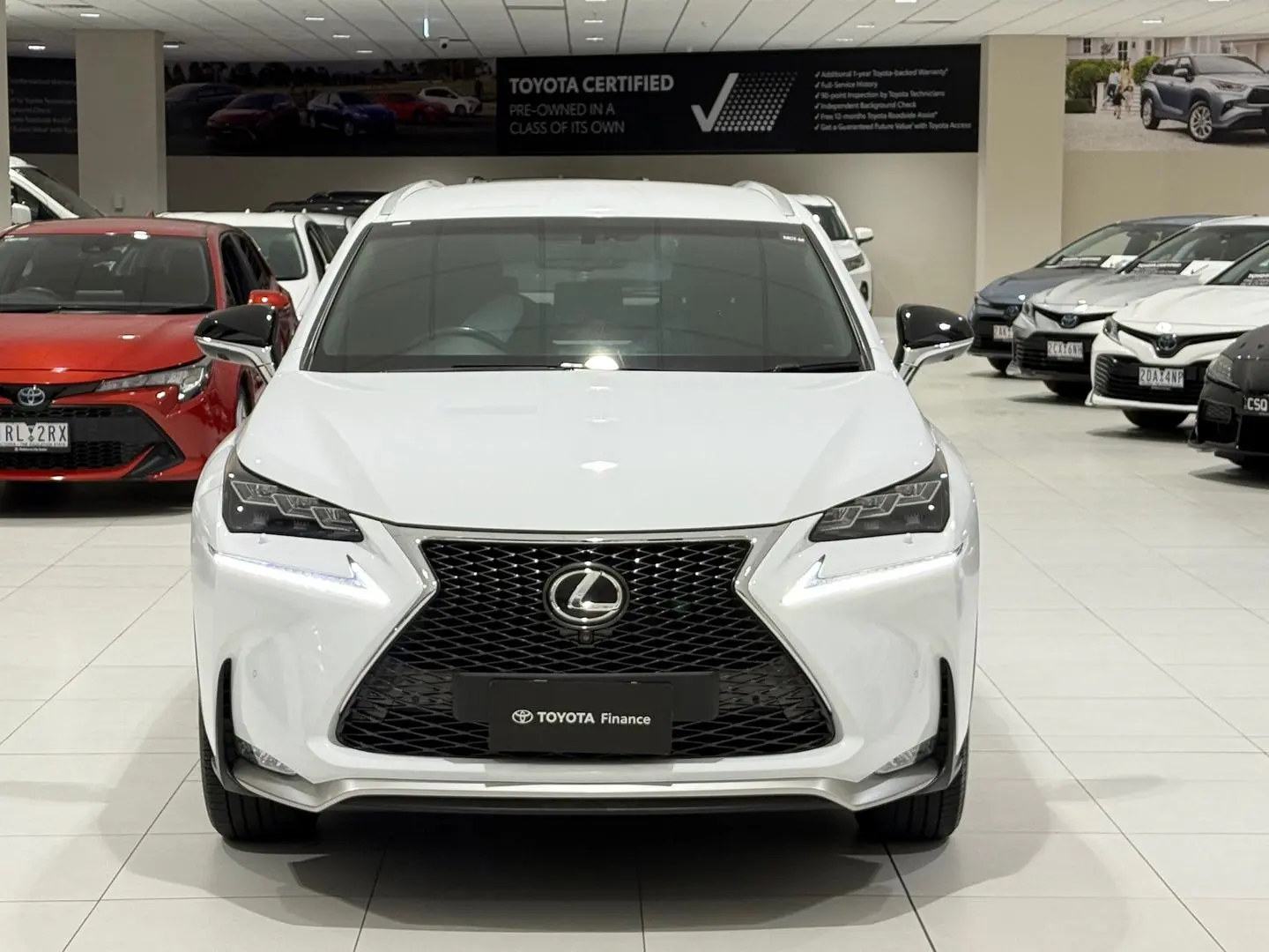 2017 Lexus NX Gallery Image 4