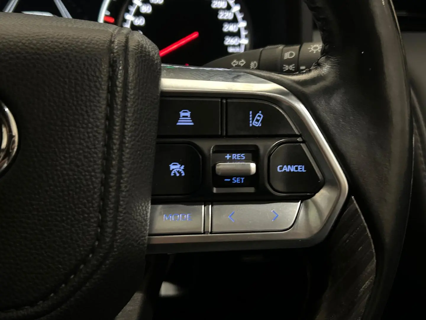 2021 Toyota Landcruiser Gallery Image 27