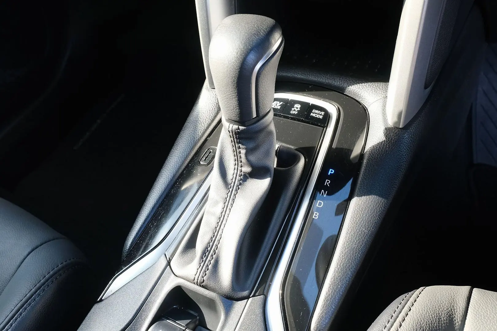 2023 Toyota Corolla Cross Gallery Image 17