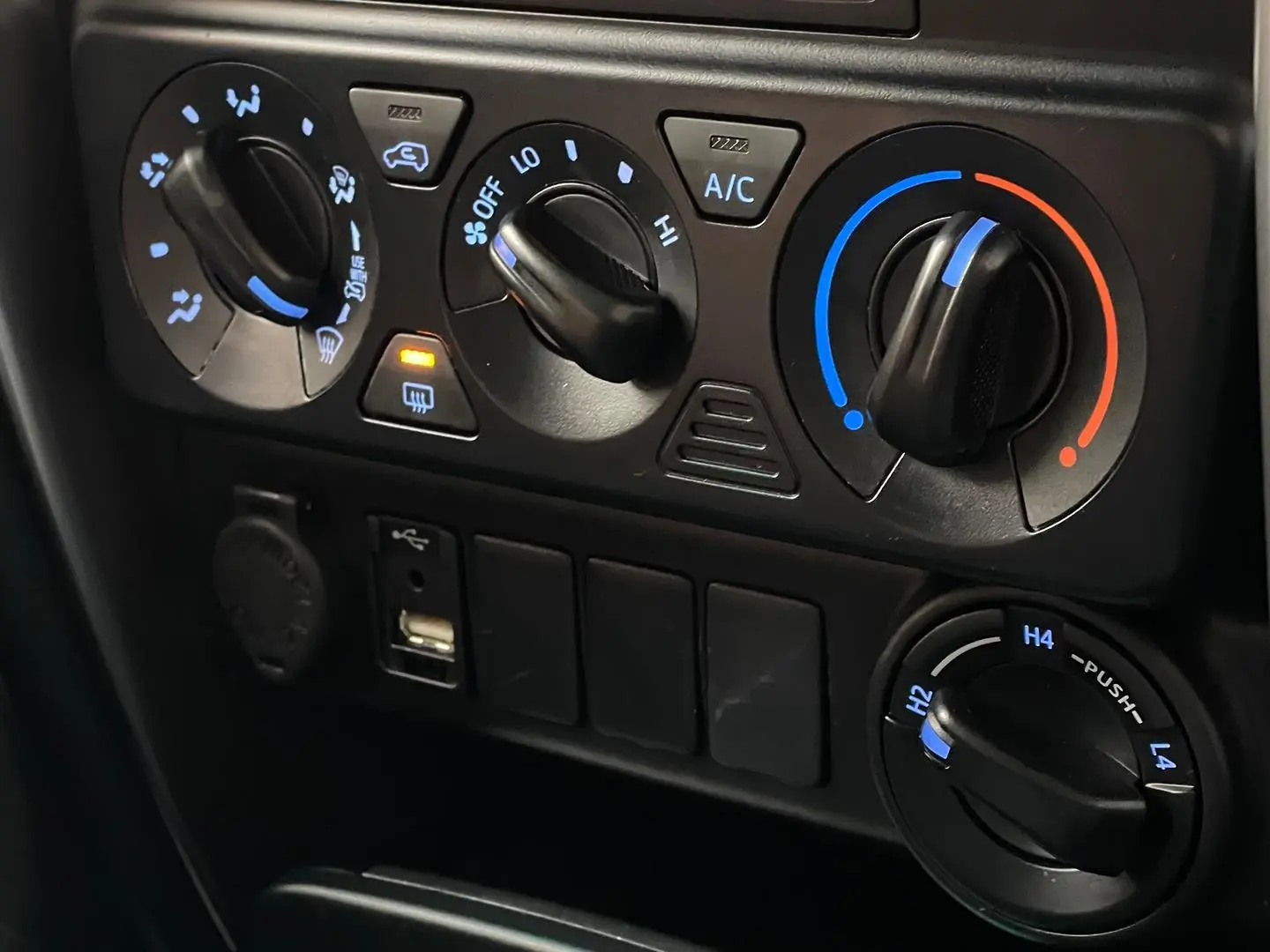 2021 Toyota Fortuner Gallery Image 20