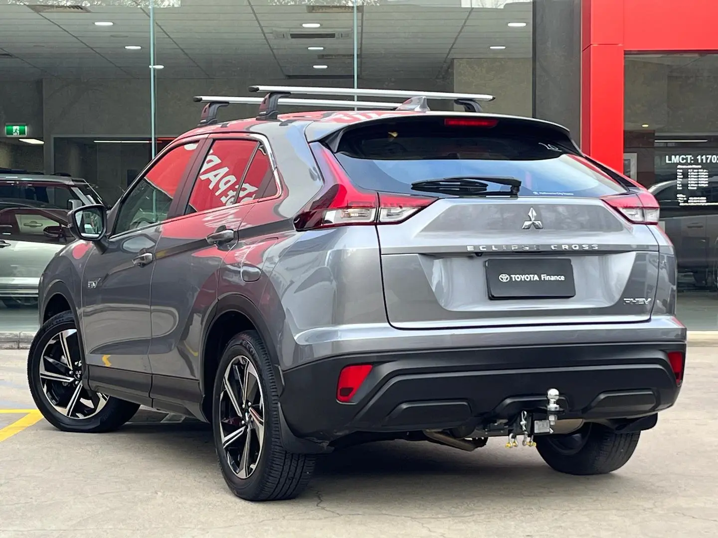 2021 Mitsubishi Eclipse Cross Gallery Image 7
