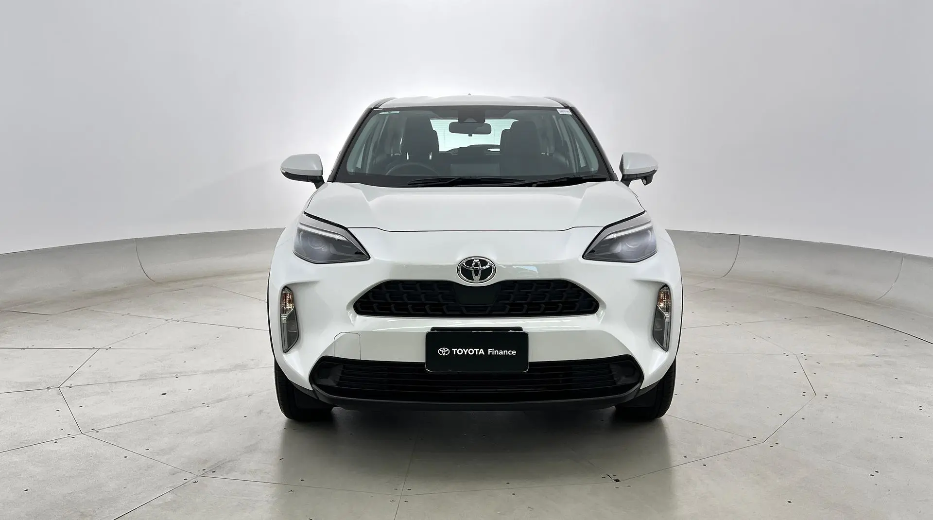 2023 Toyota Yaris Cross Gallery Image 9