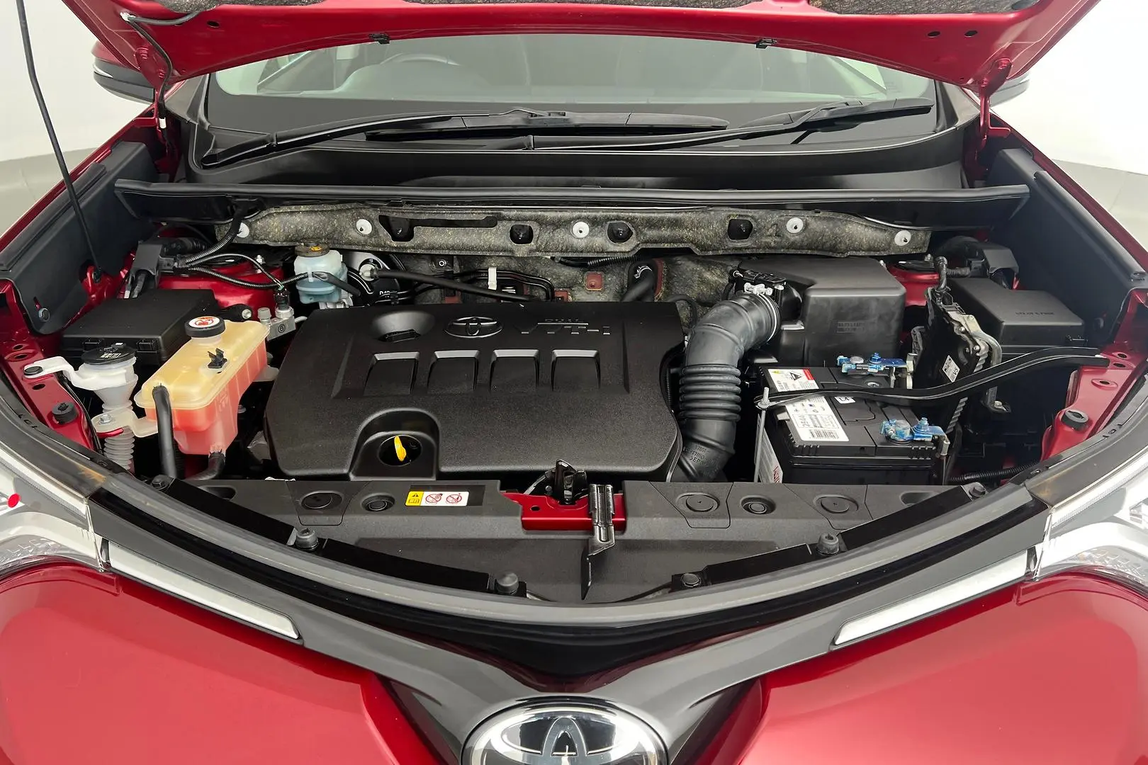 2018 Toyota RAV4 Gallery Image 22