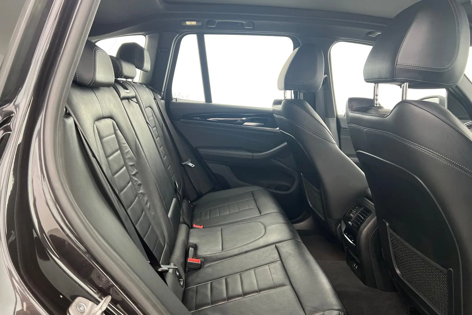 2022 BMW X3 Gallery Image 10