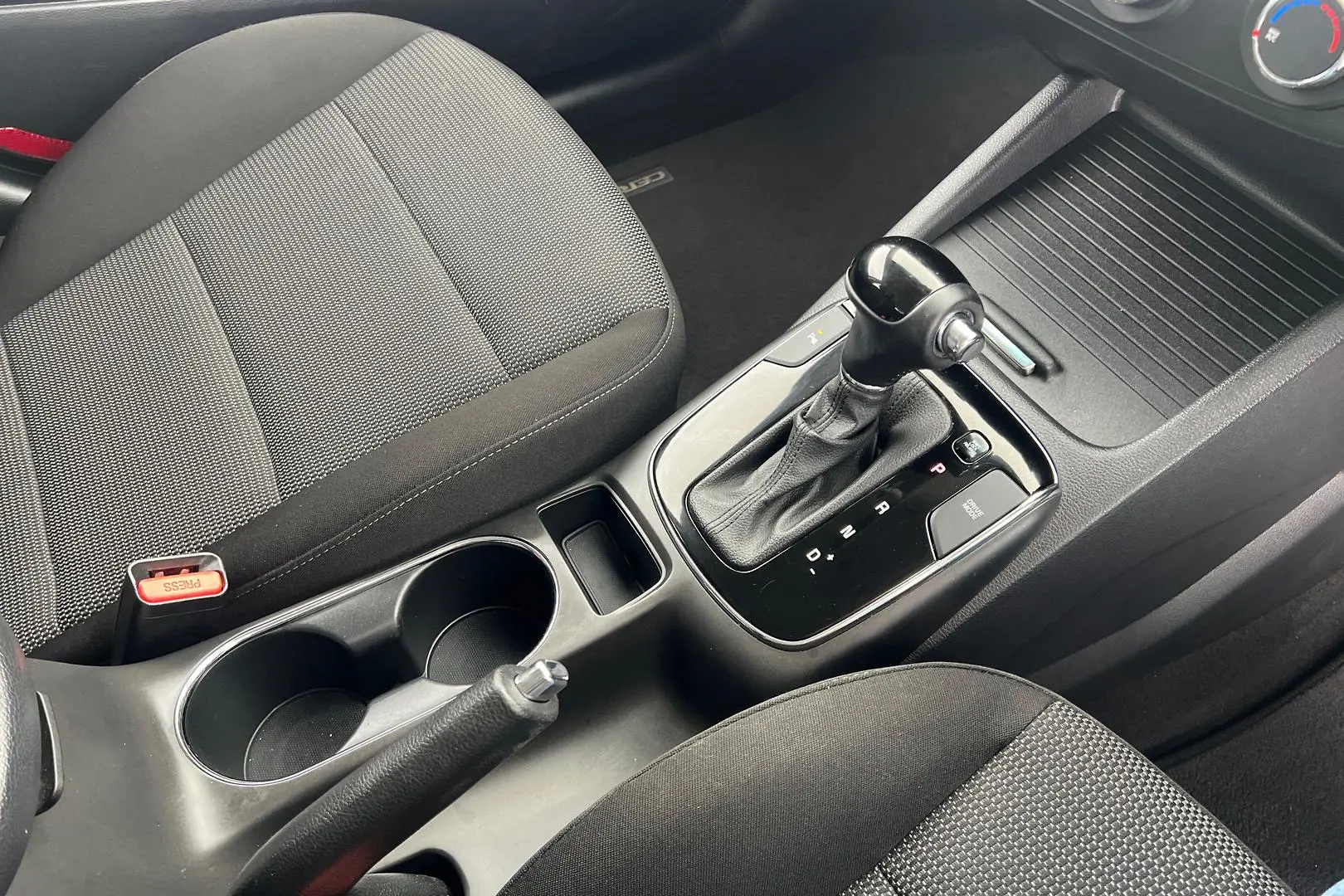 2017 Kia Cerato Gallery Image 12