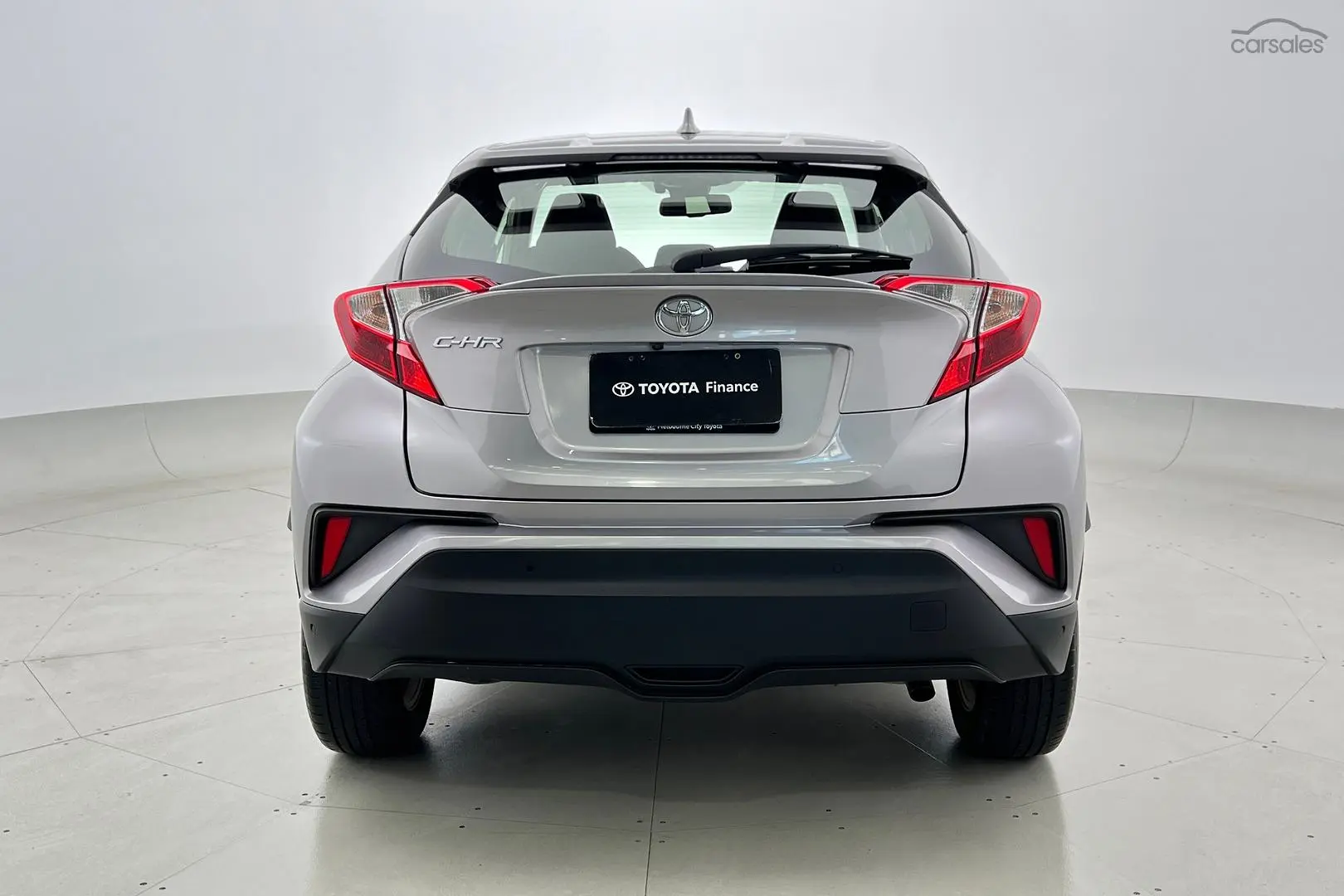 2018 Toyota C-HR Image 6