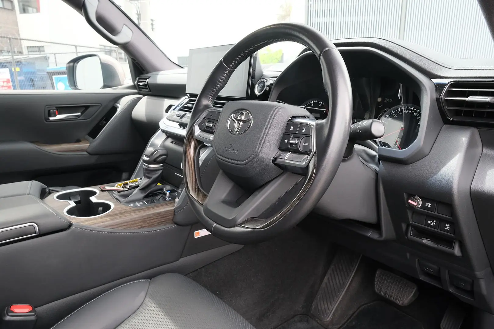 2023 Toyota Landcruiser Gallery Image 7
