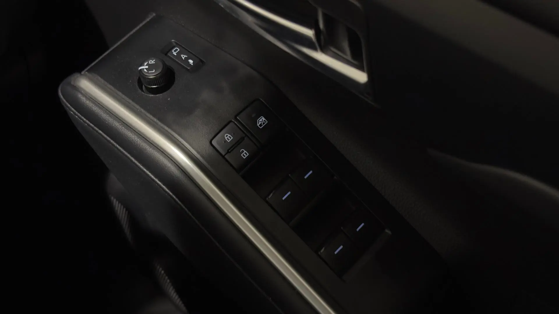 2024 Toyota Kluger Gallery Image 13