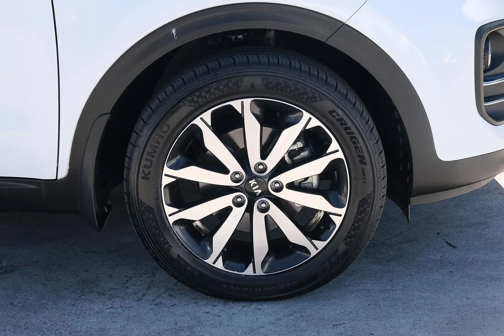 2018 Kia Sportage Gallery Image 6