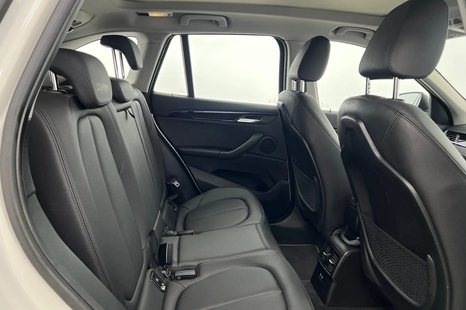 2021 BMW X1 Gallery Image 12
