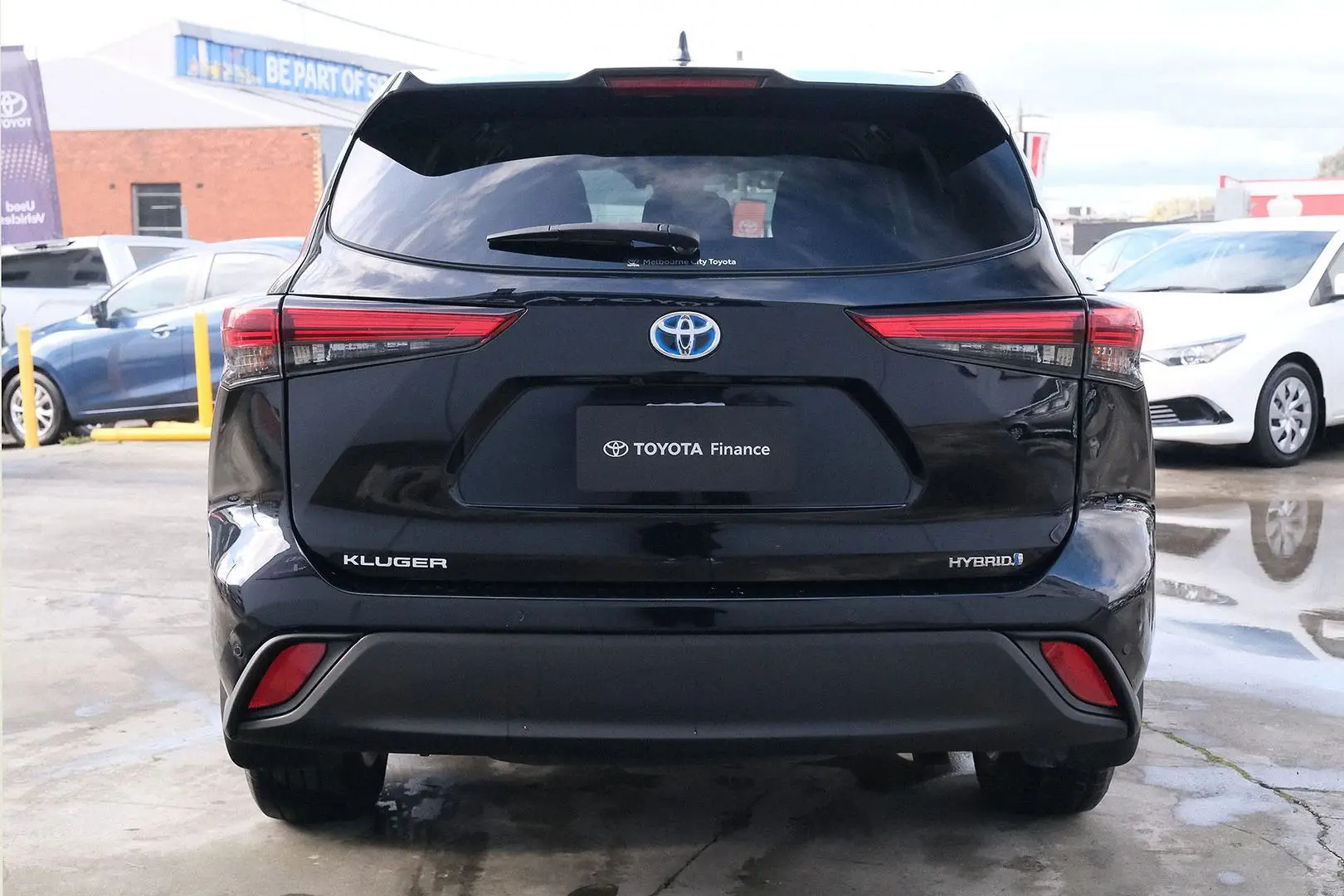 2021 Toyota Kluger Gallery Image 4