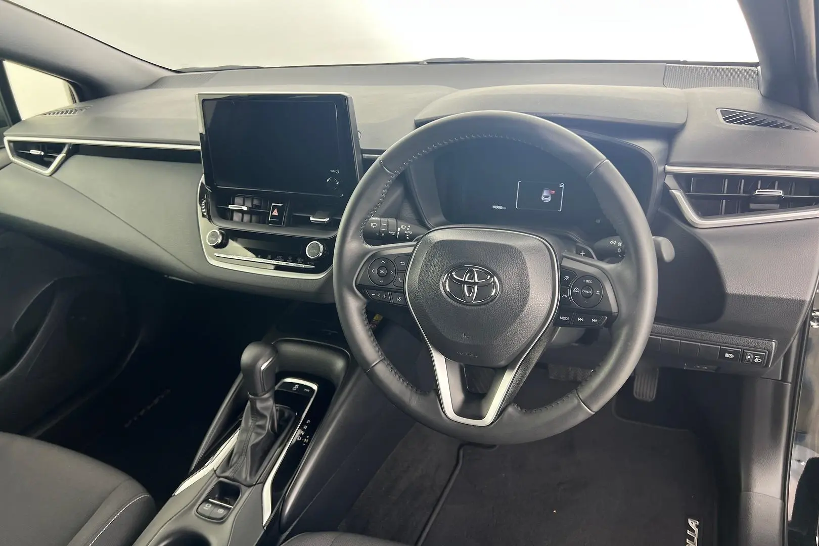 2024 Toyota Corolla Gallery Image 2