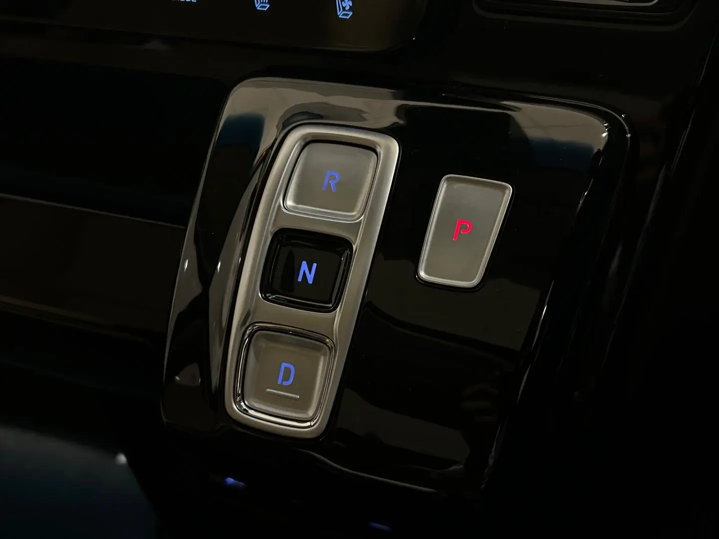 2021 Hyundai STARIA Gallery Image 21