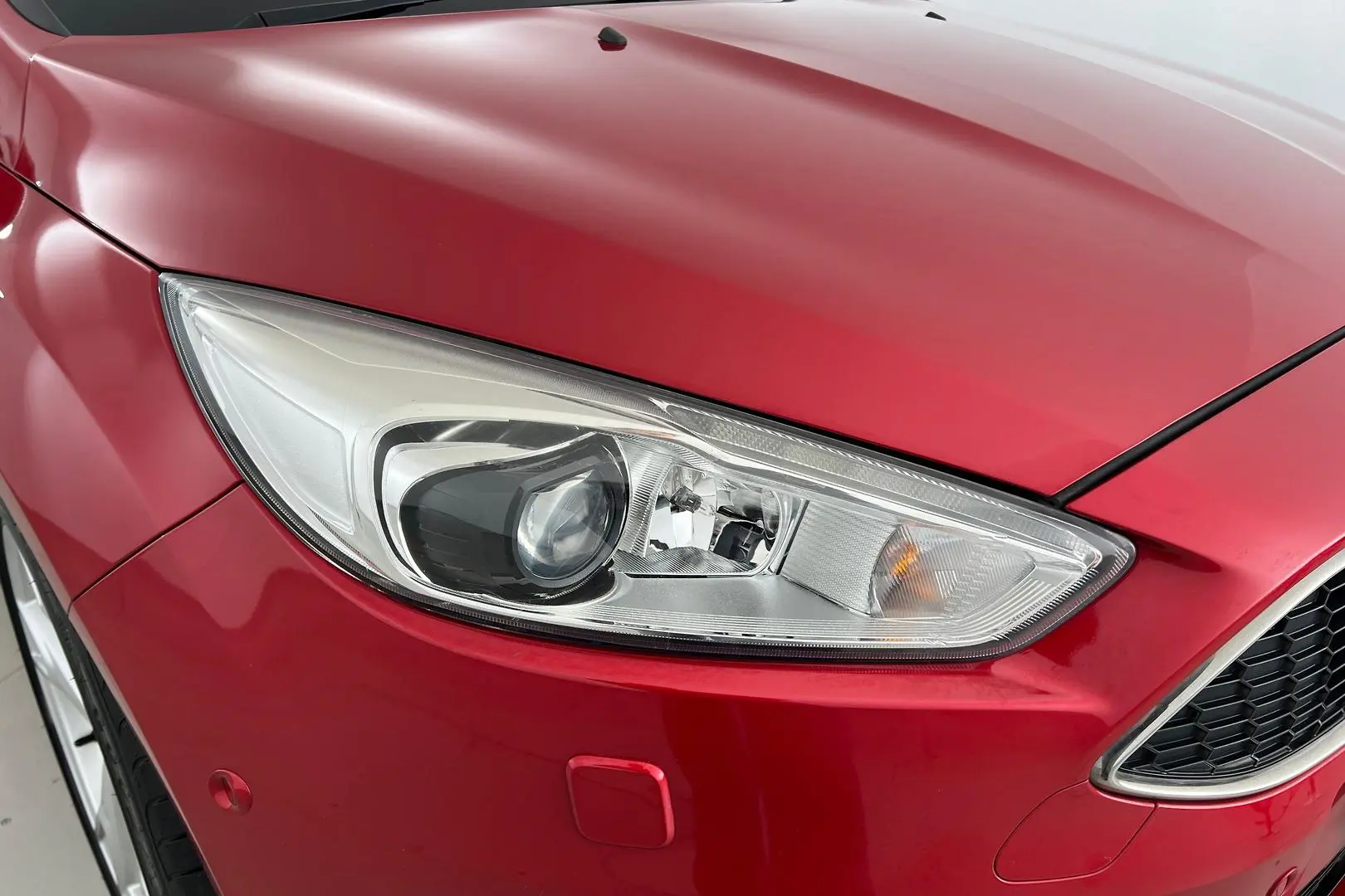 2017 Ford Focus Gallery Image 23