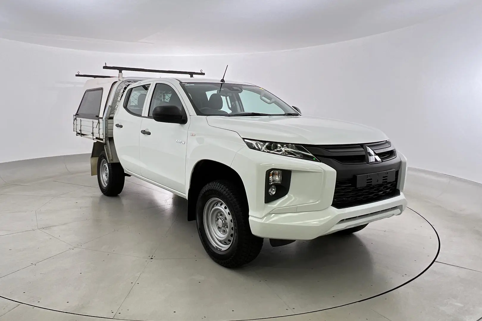 2019 Mitsubishi Triton Gallery Image 1