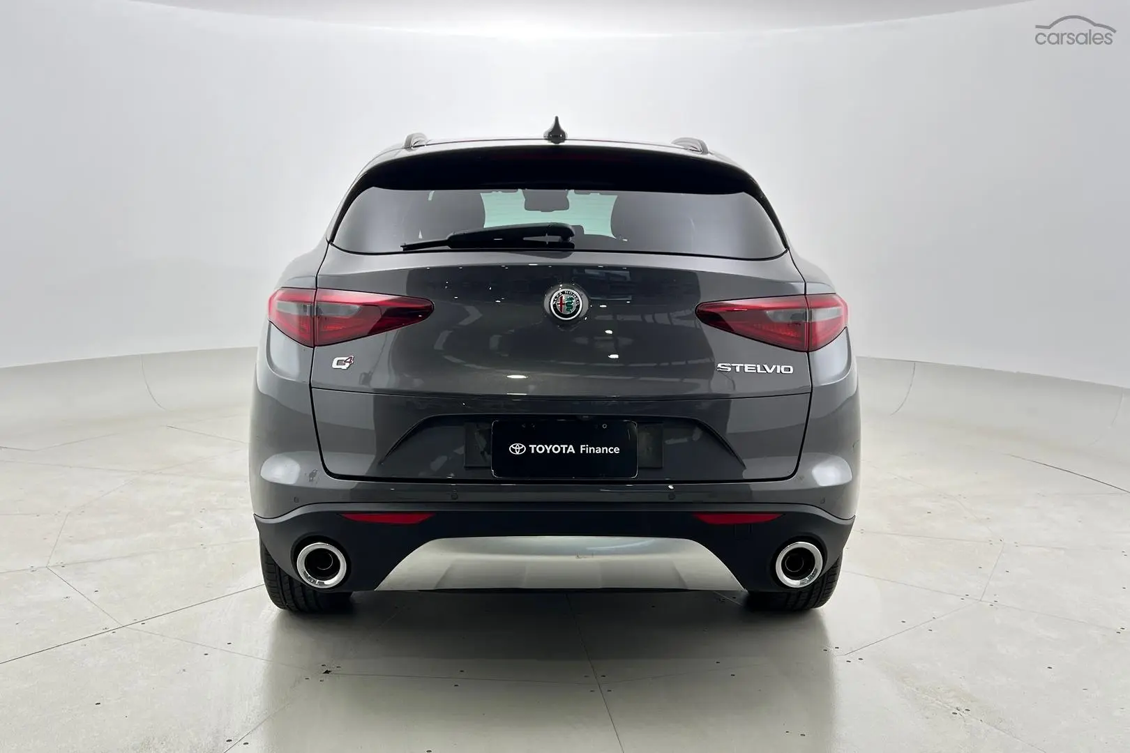 2018 Alfa Romeo Stelvio Image 6