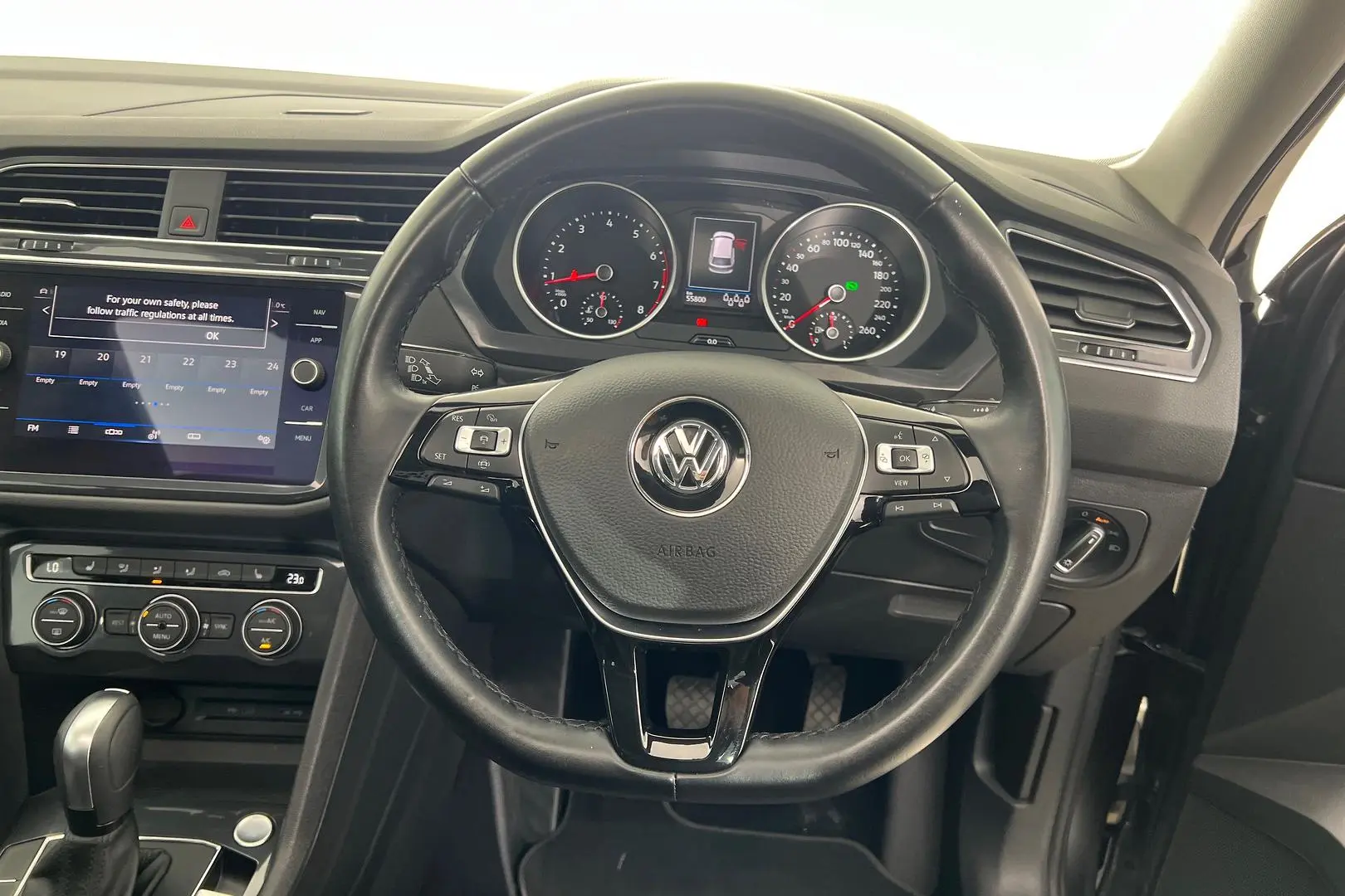 2021 Volkswagen Tiguan Gallery Image 13