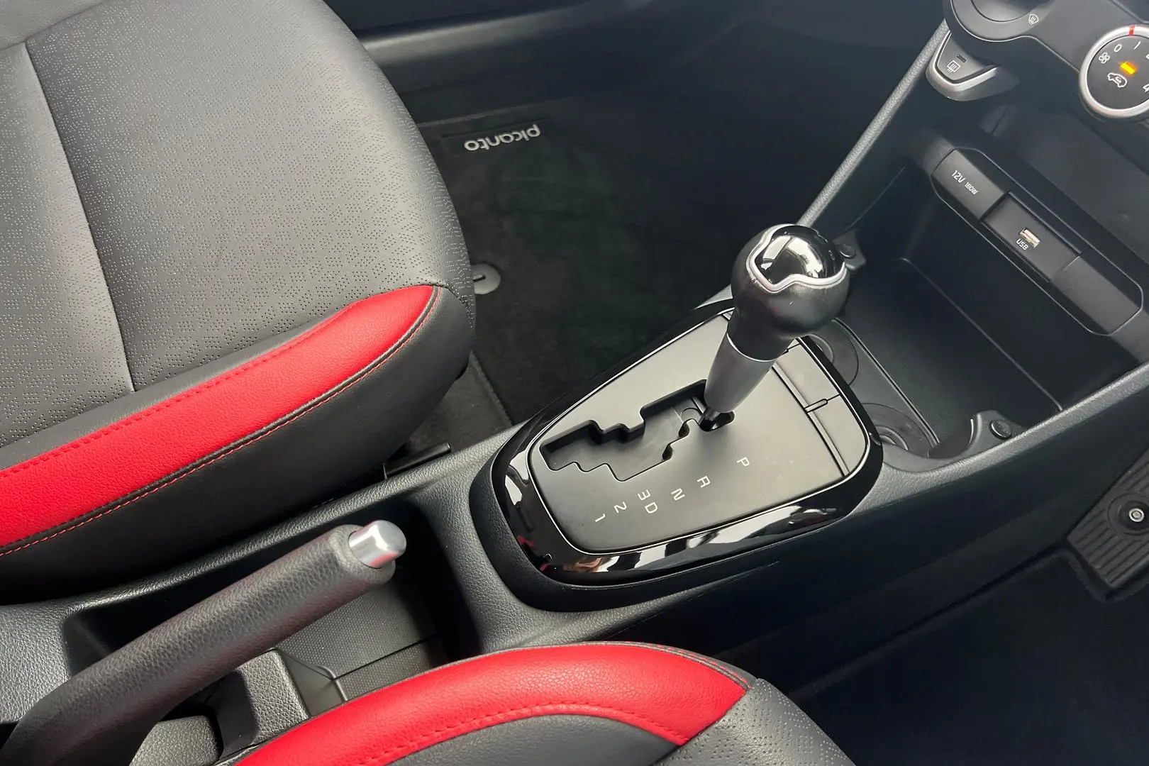 2021 Kia Picanto Gallery Image 14