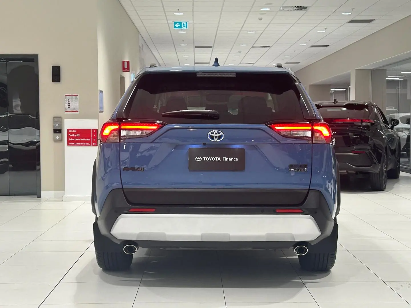 2024 Toyota RAV4 Gallery Image 9