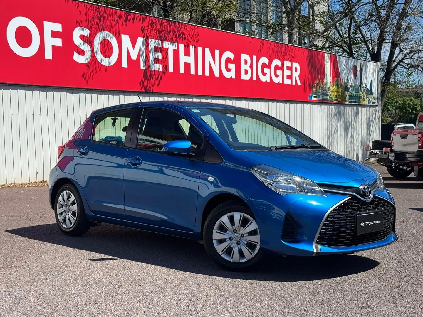 2015 Toyota Yaris Gallery Image 1