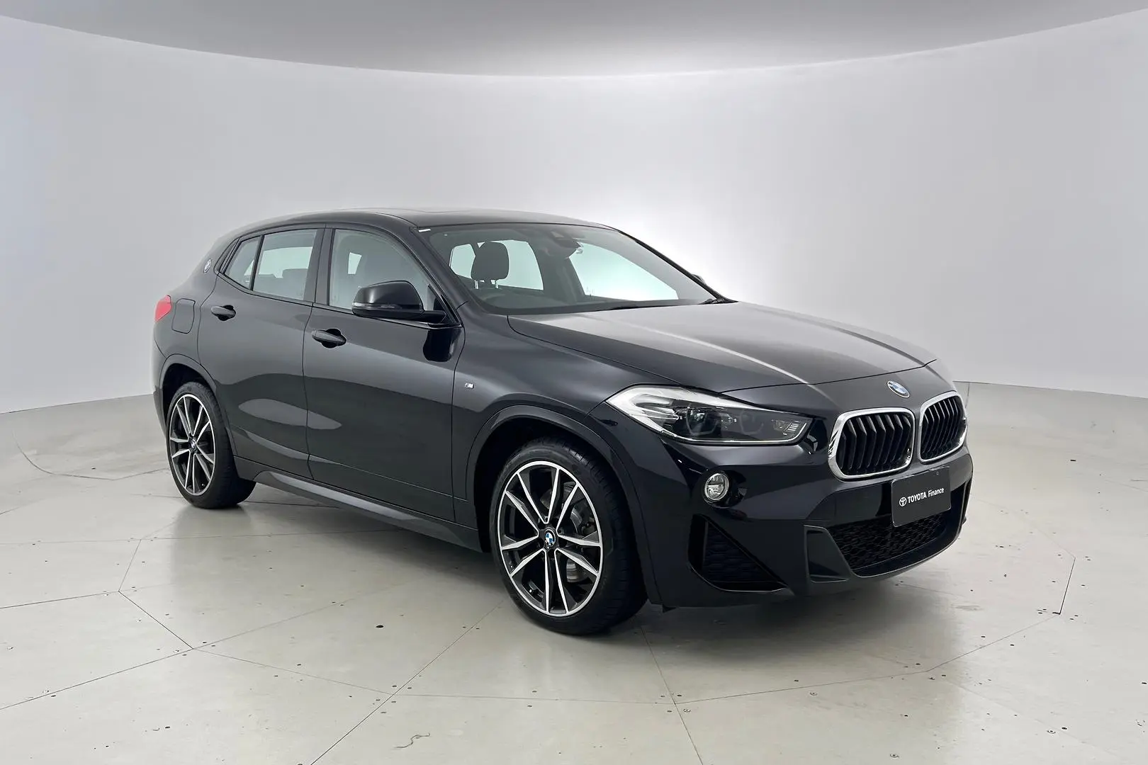 2019 BMW X2 Gallery Image 1