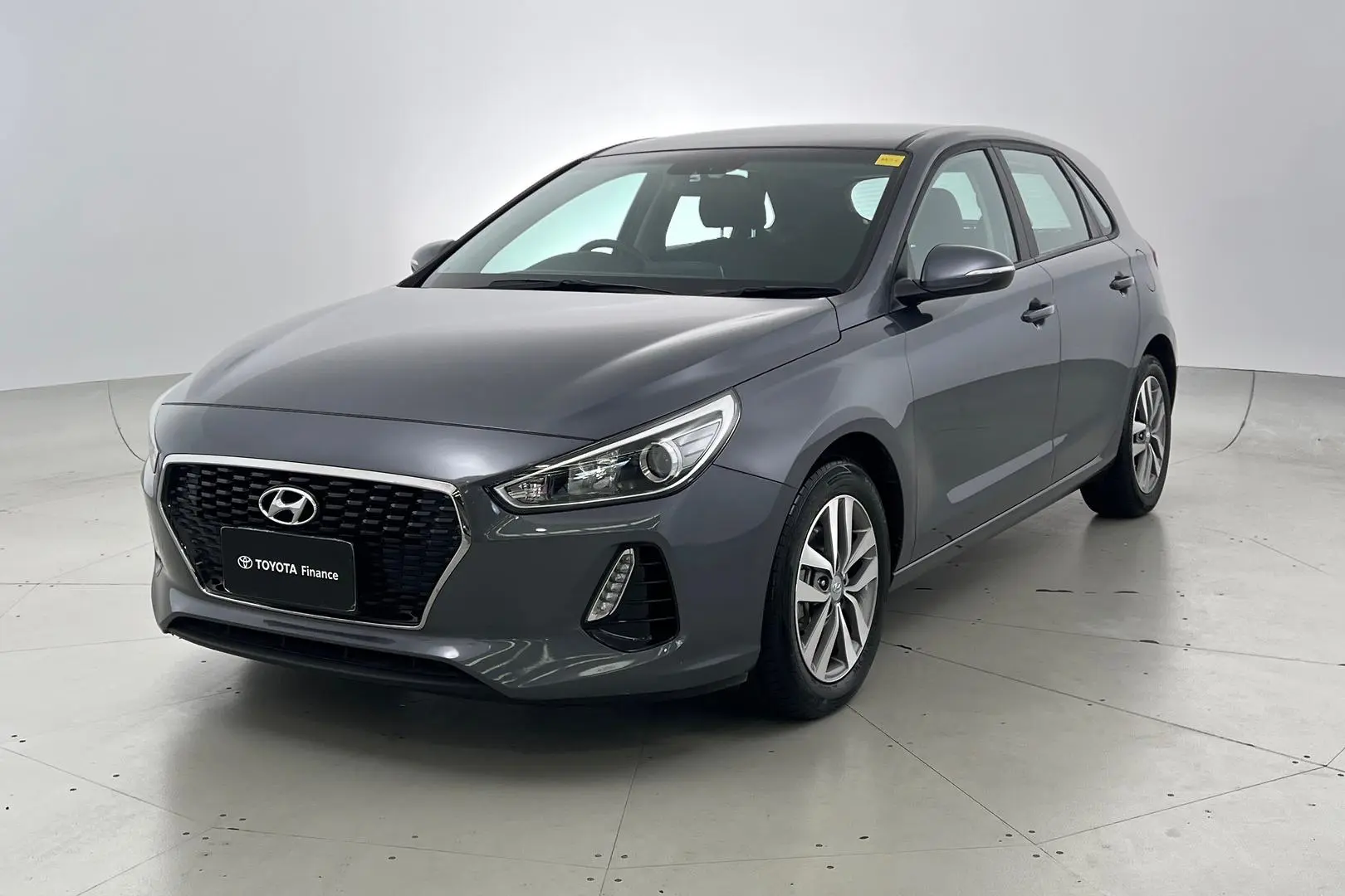 2019 Hyundai i30 Gallery Image 9