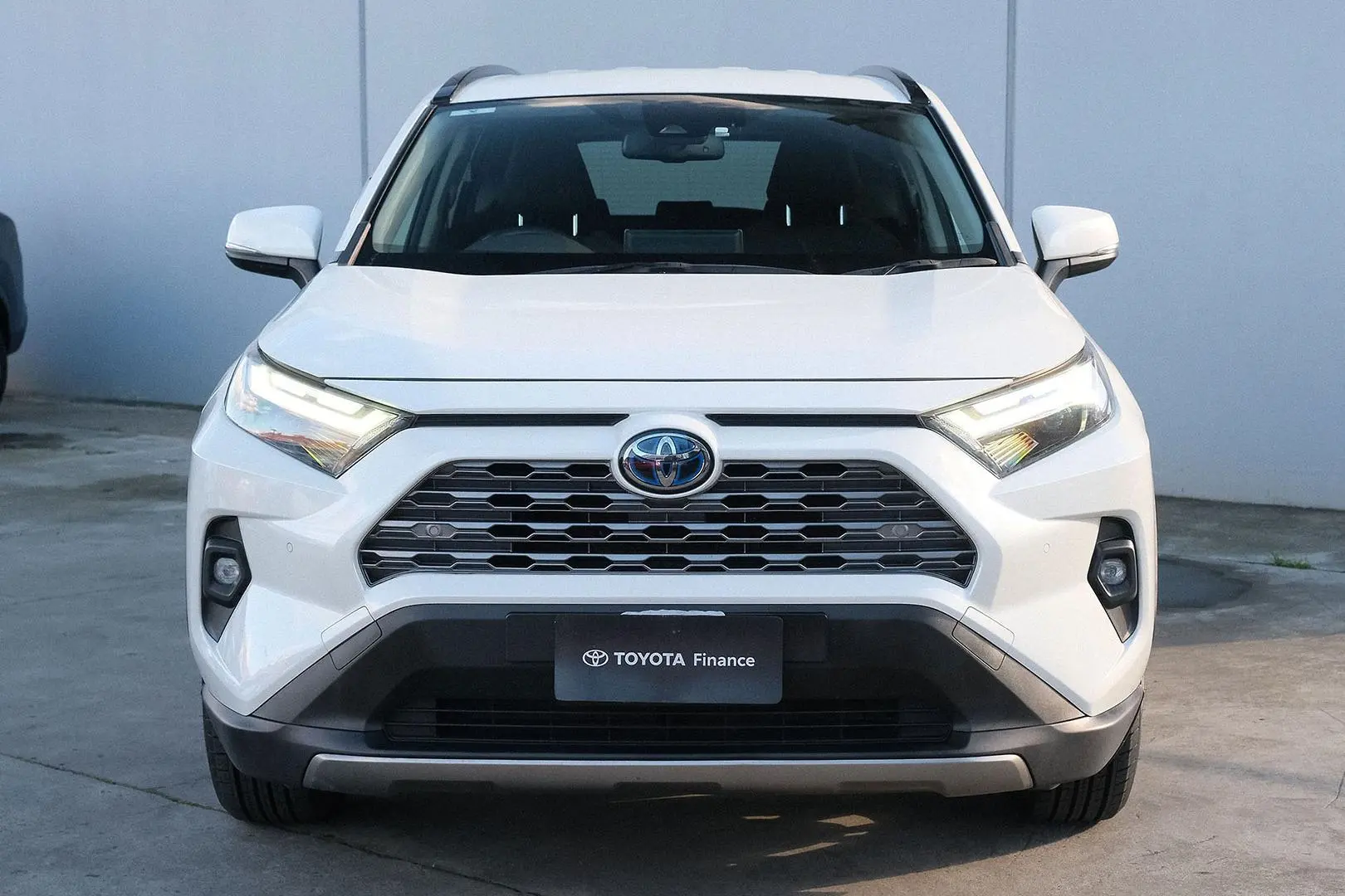 2022 Toyota RAV4 Gallery Image 3
