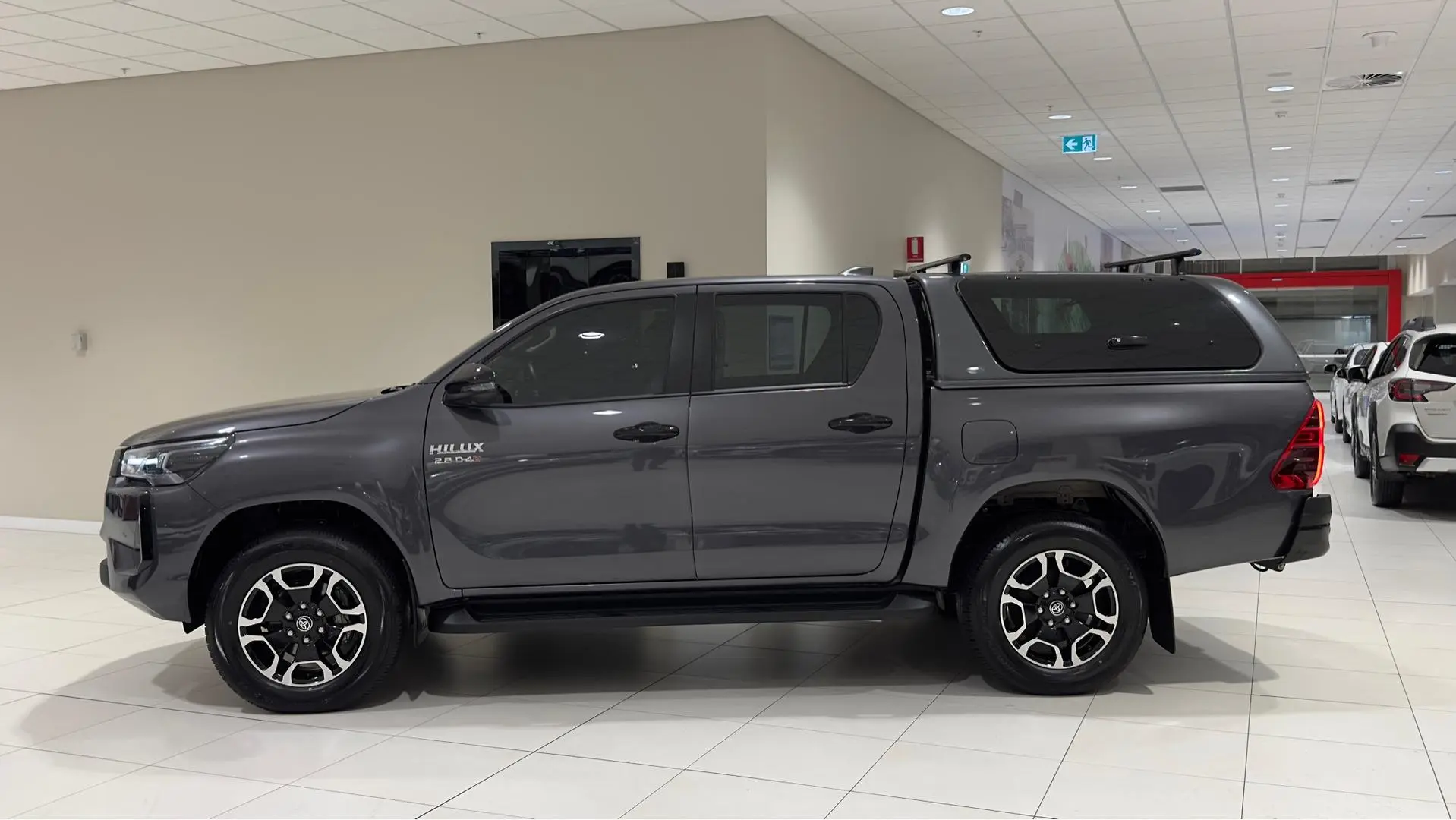 2024 Toyota Hilux Gallery Image 6