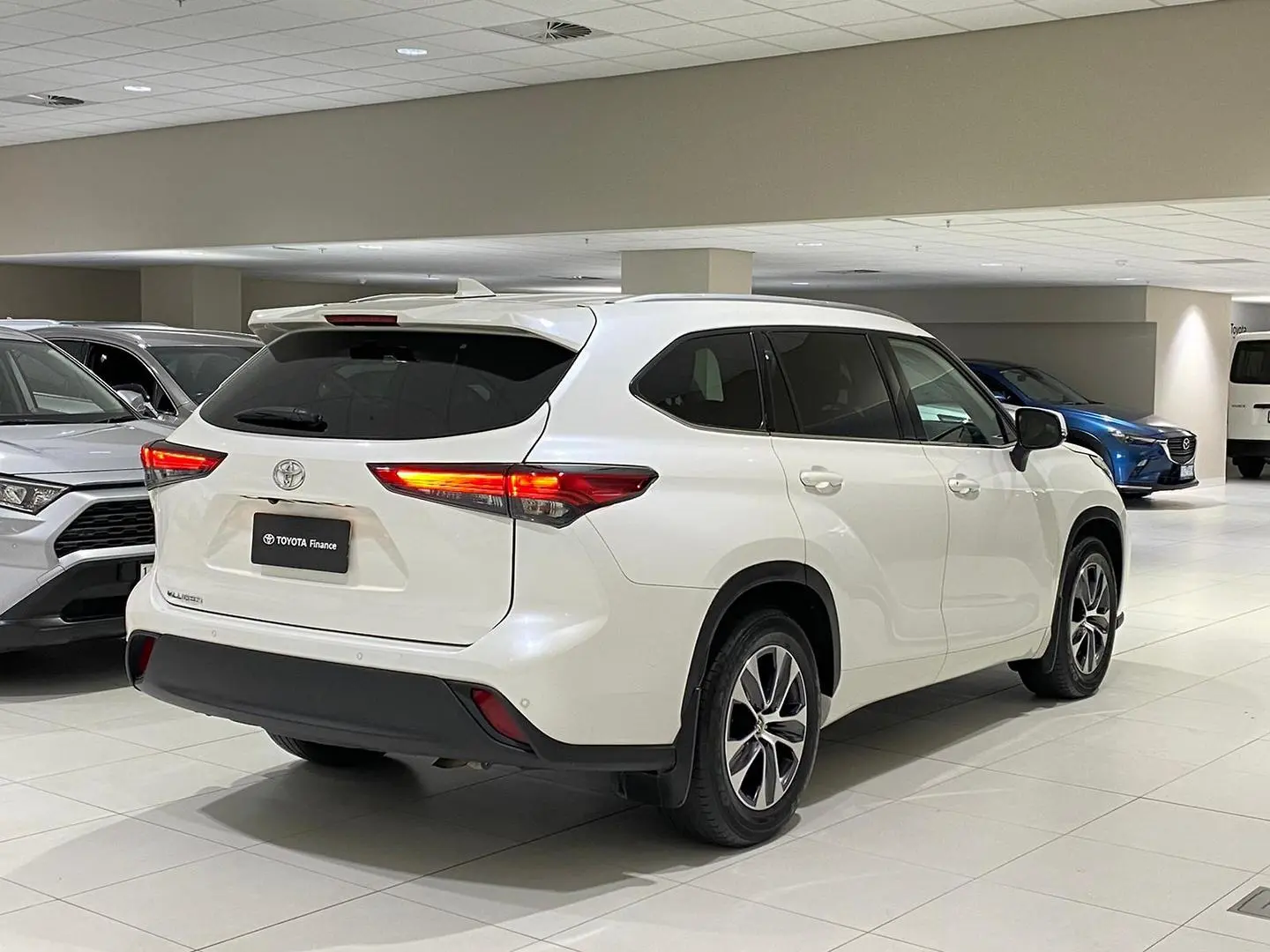 2022 Toyota Kluger Gallery Image 10