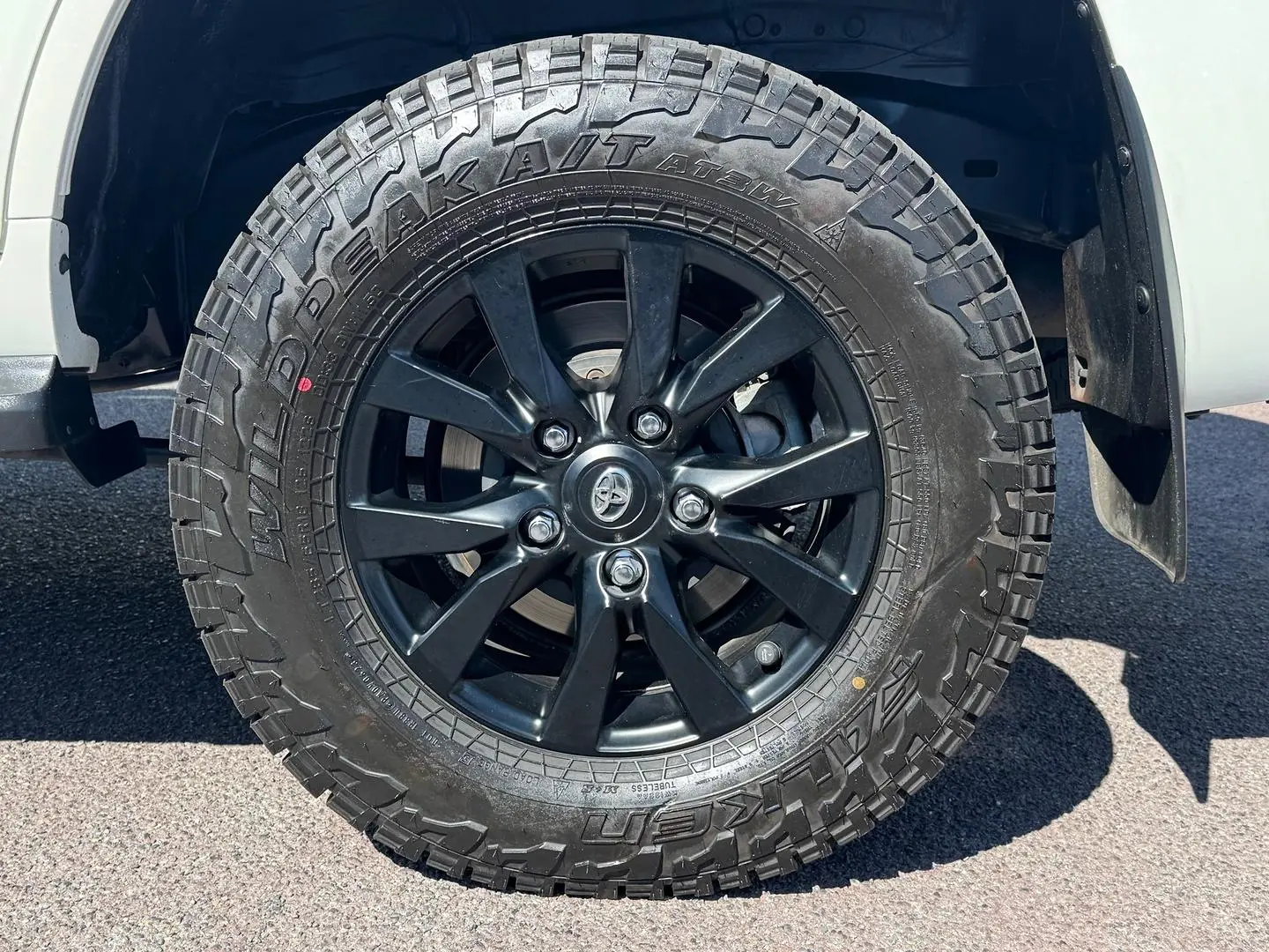 2021 Toyota Landcruiser Gallery Image 12