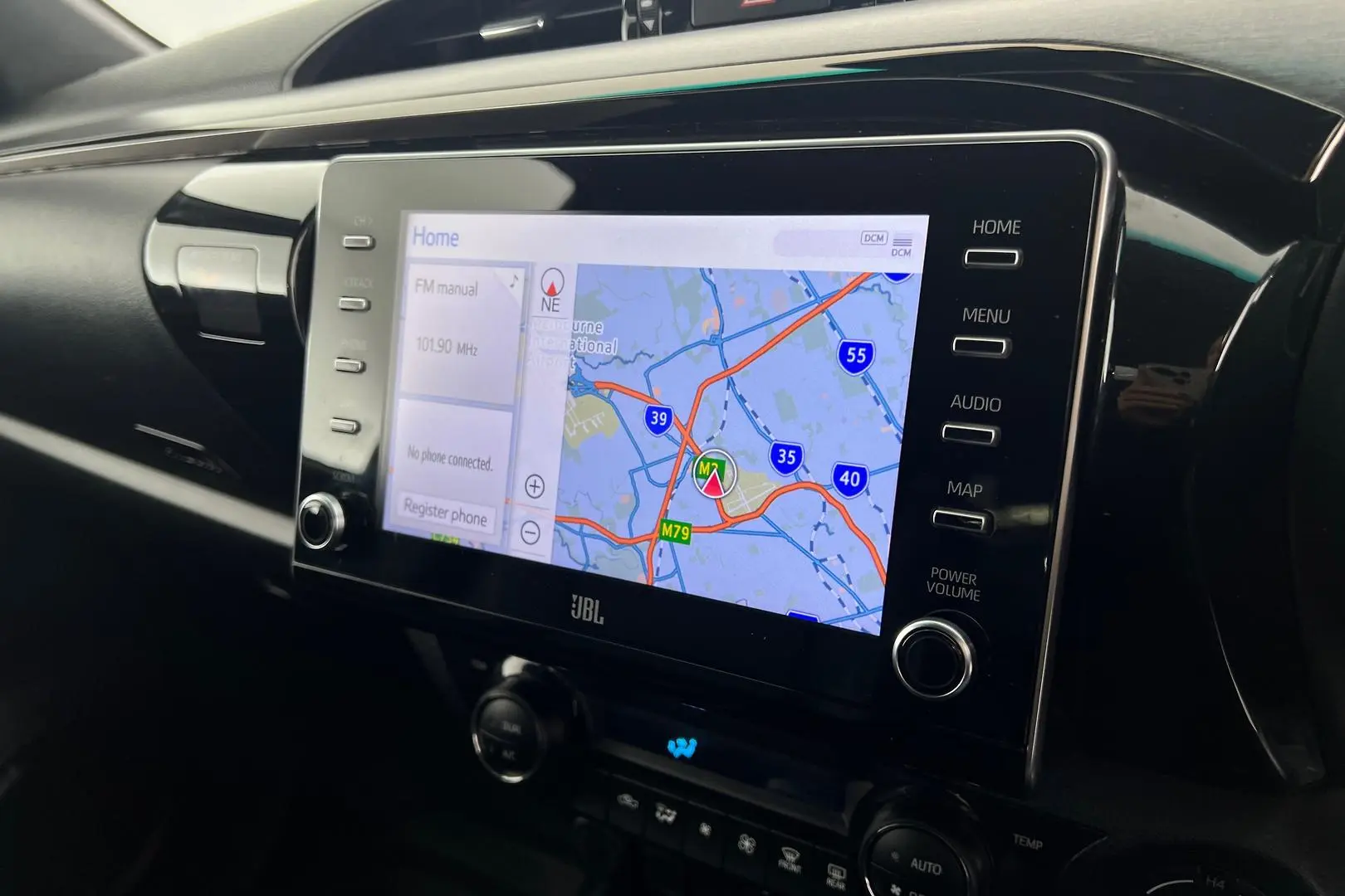 2021 Toyota Hilux Gallery Image 15