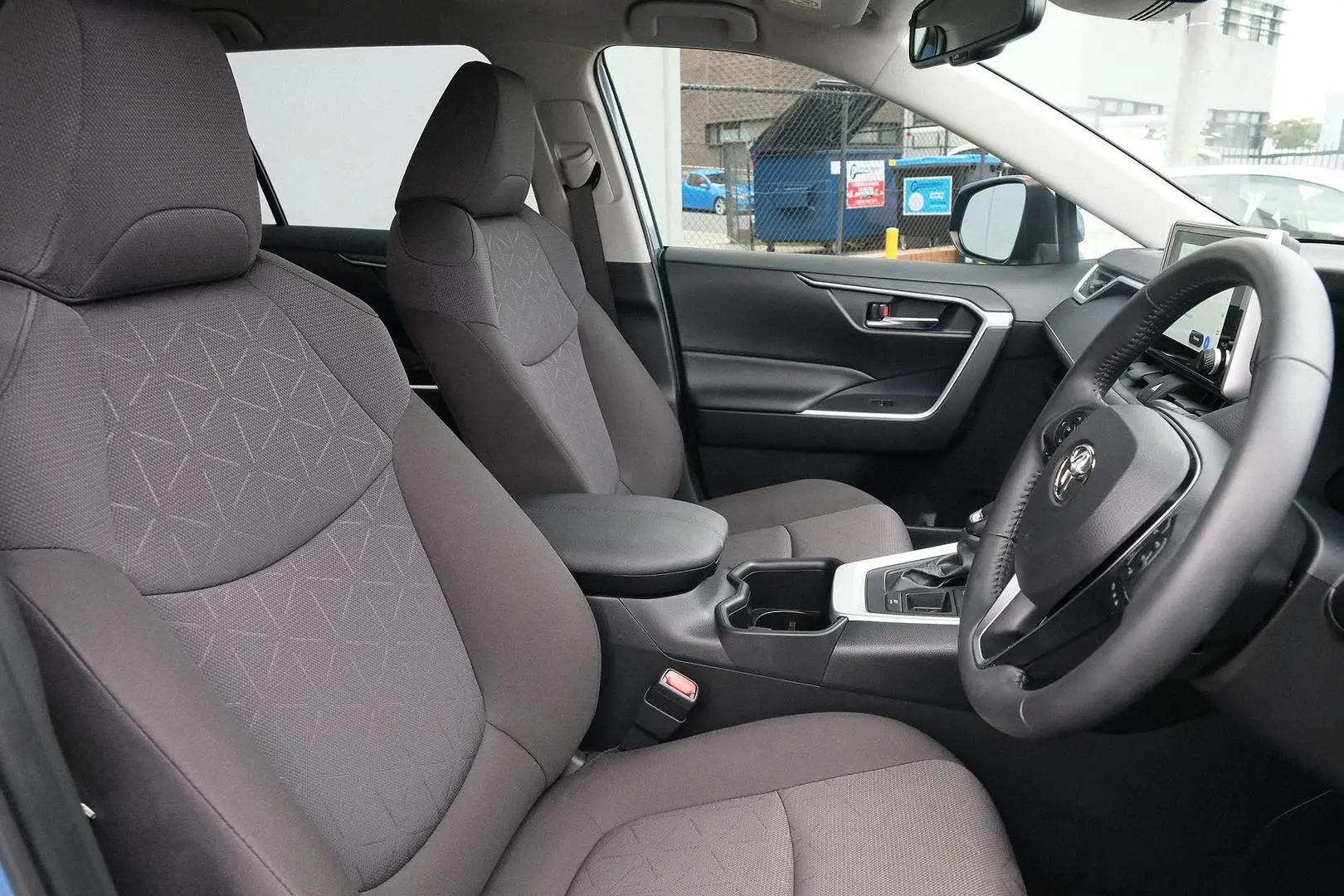 2024 Toyota RAV4 Gallery Image 13