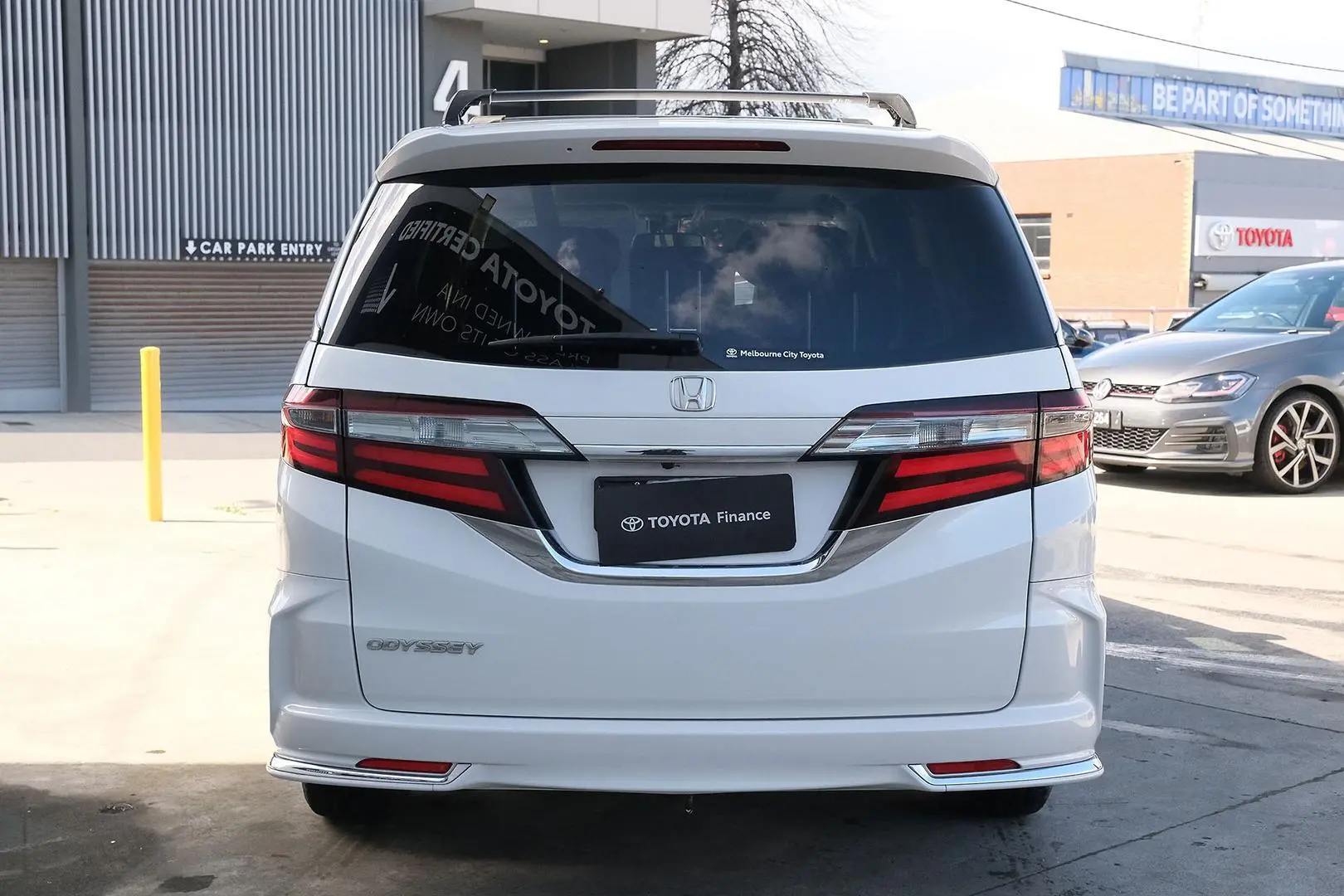 2018 Honda Odyssey Gallery Image 4