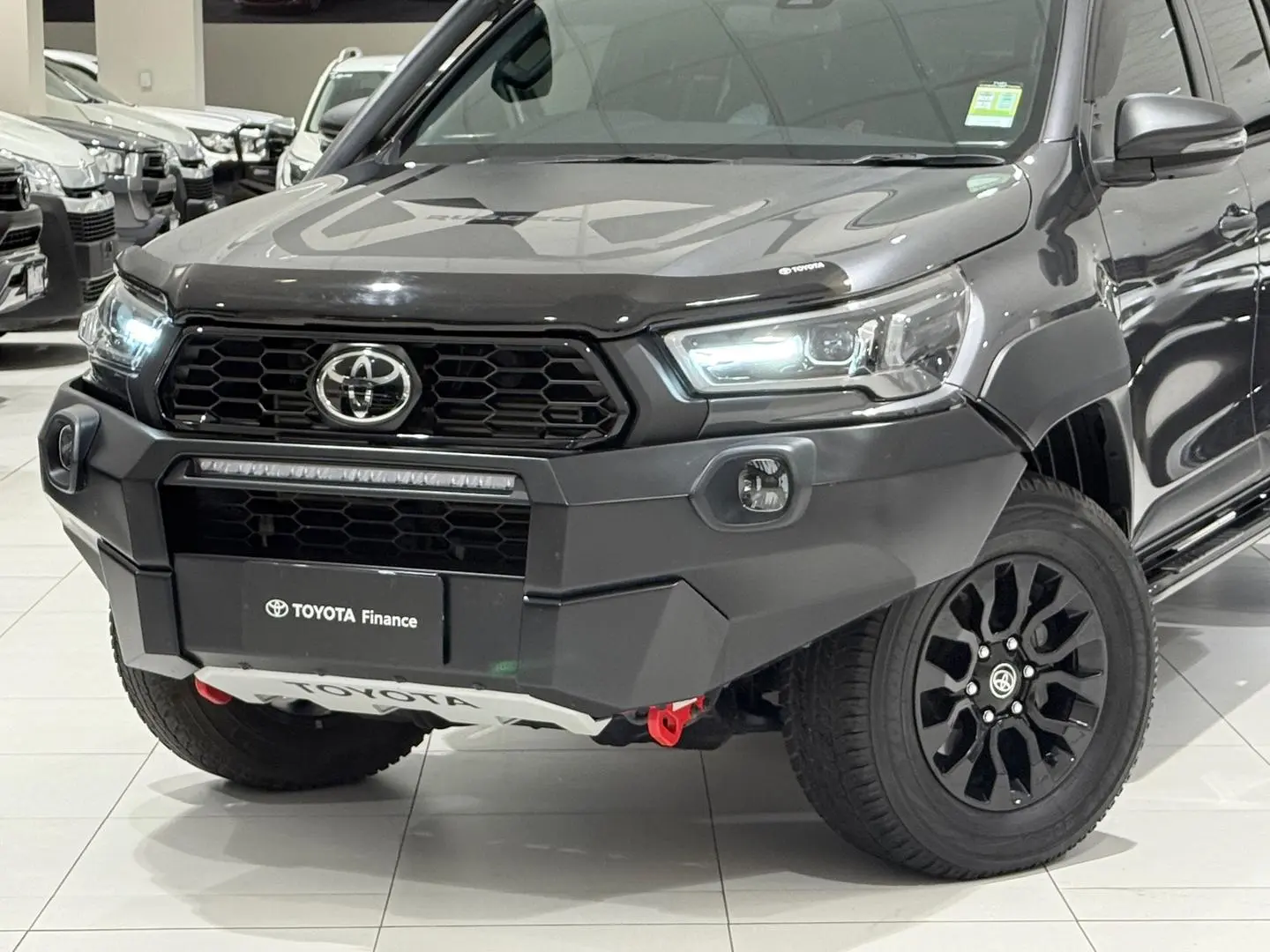 2022 Toyota Hilux Gallery Image 7